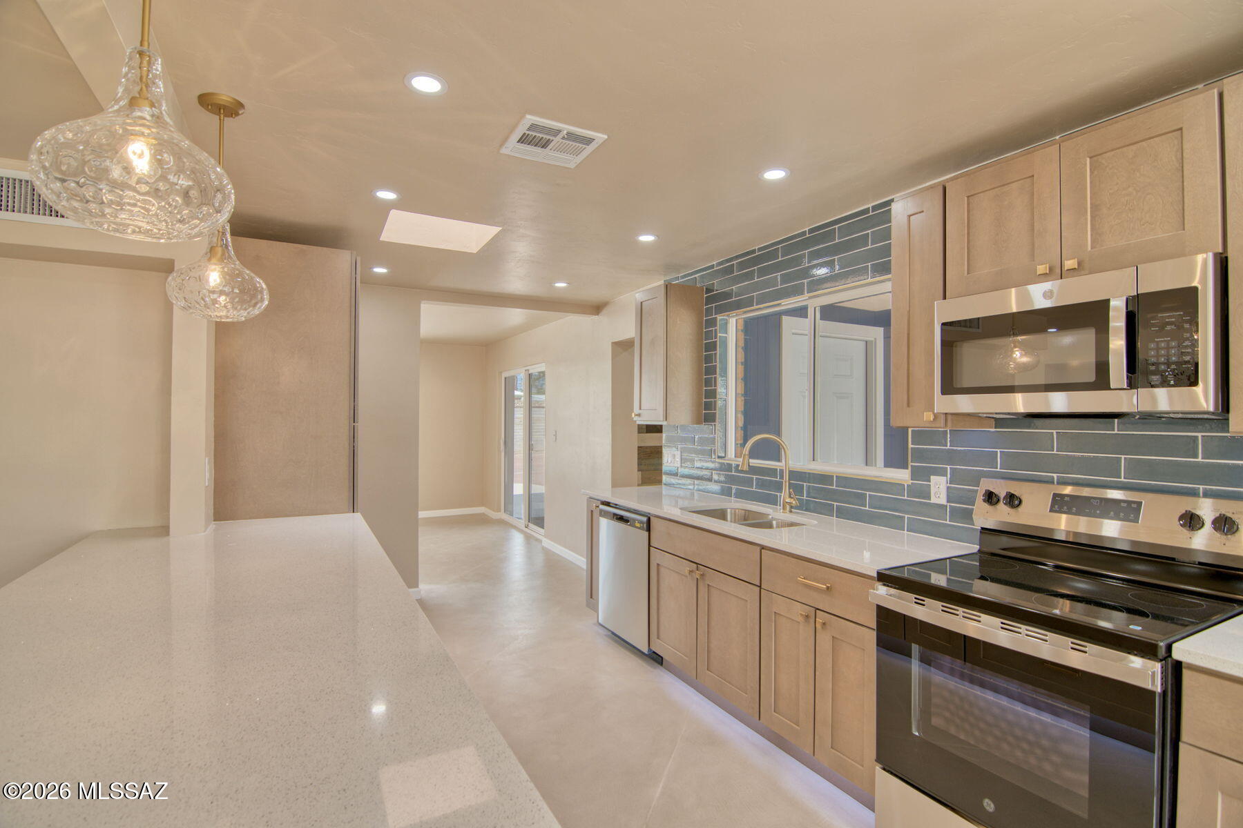 Casa Loma Estates - Residential