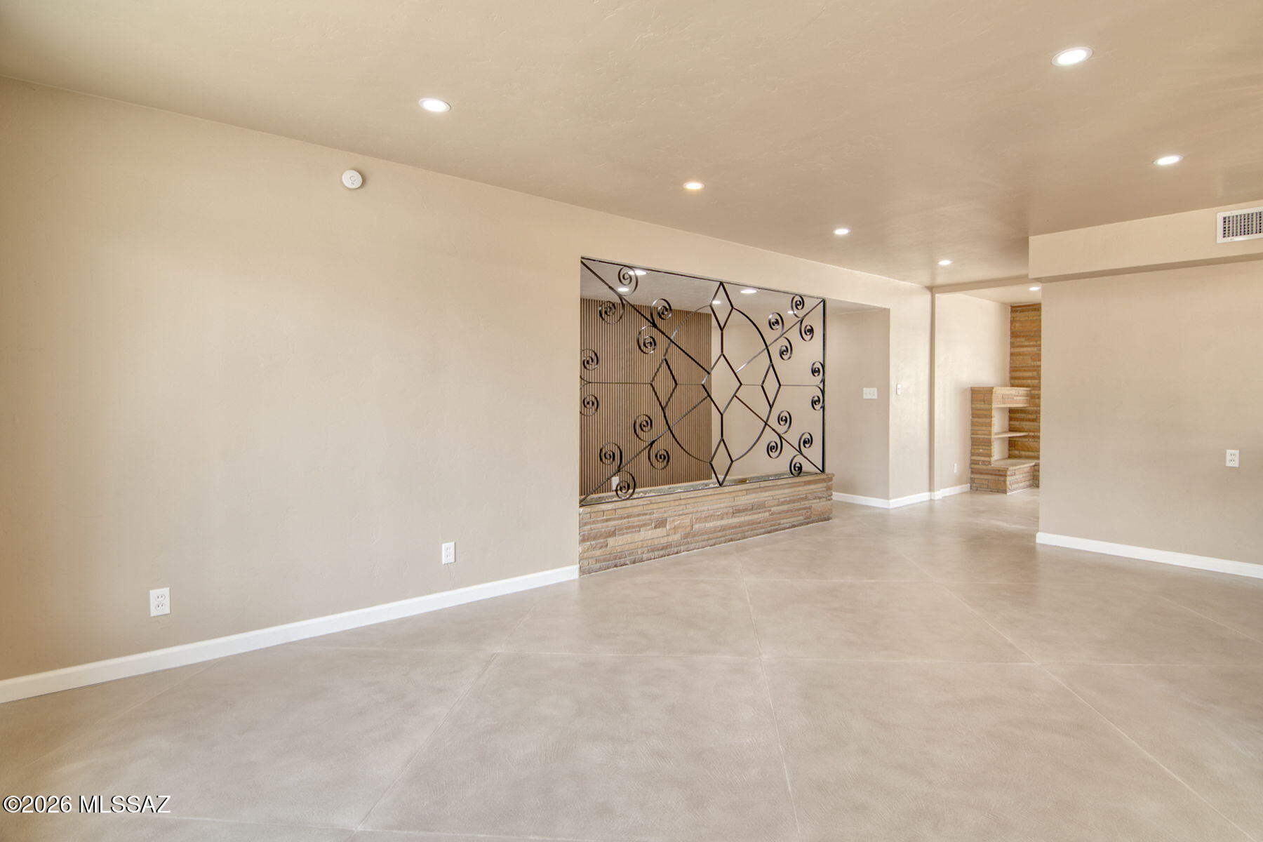 Casa Loma Estates - Residential