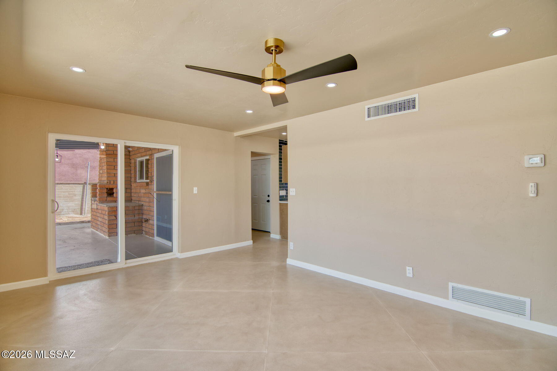 Casa Loma Estates - Residential