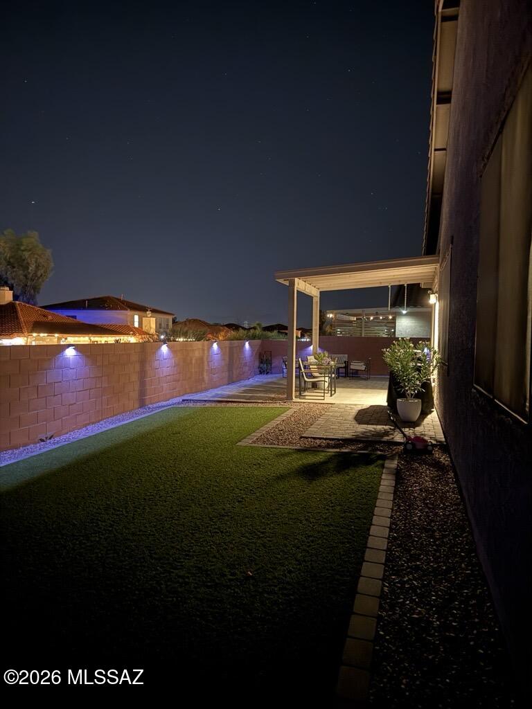 De Anza - Residential