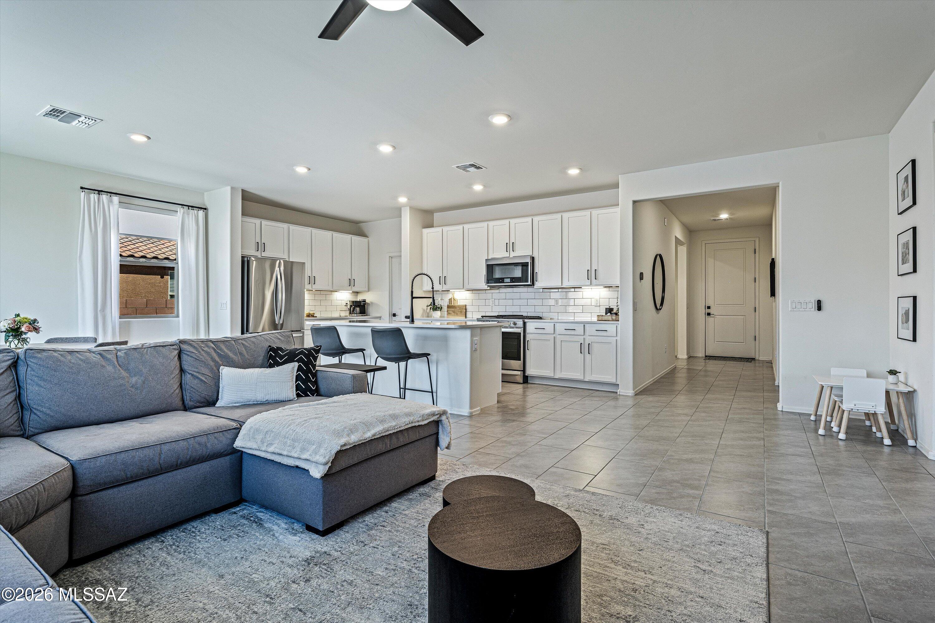 De Anza - Residential
