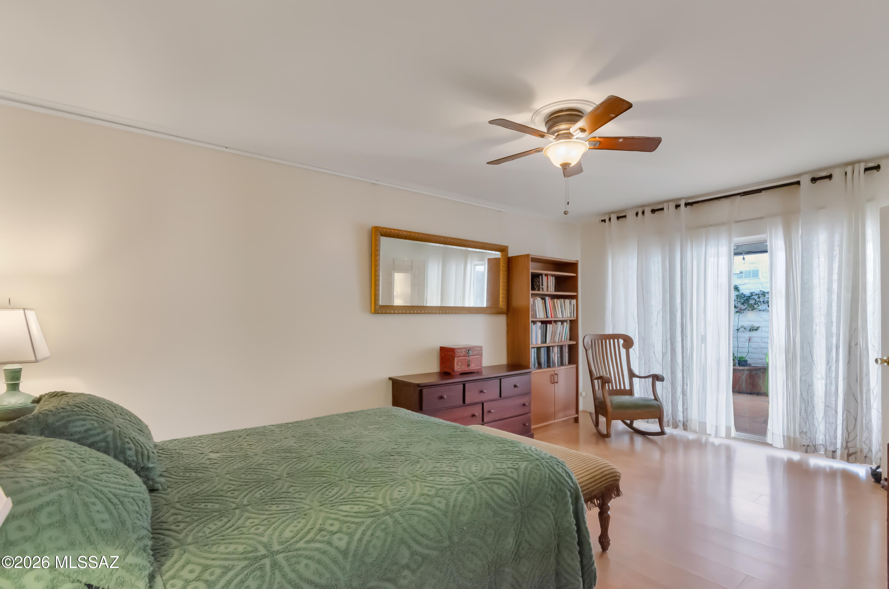 Las Lomitas (1) - Residential