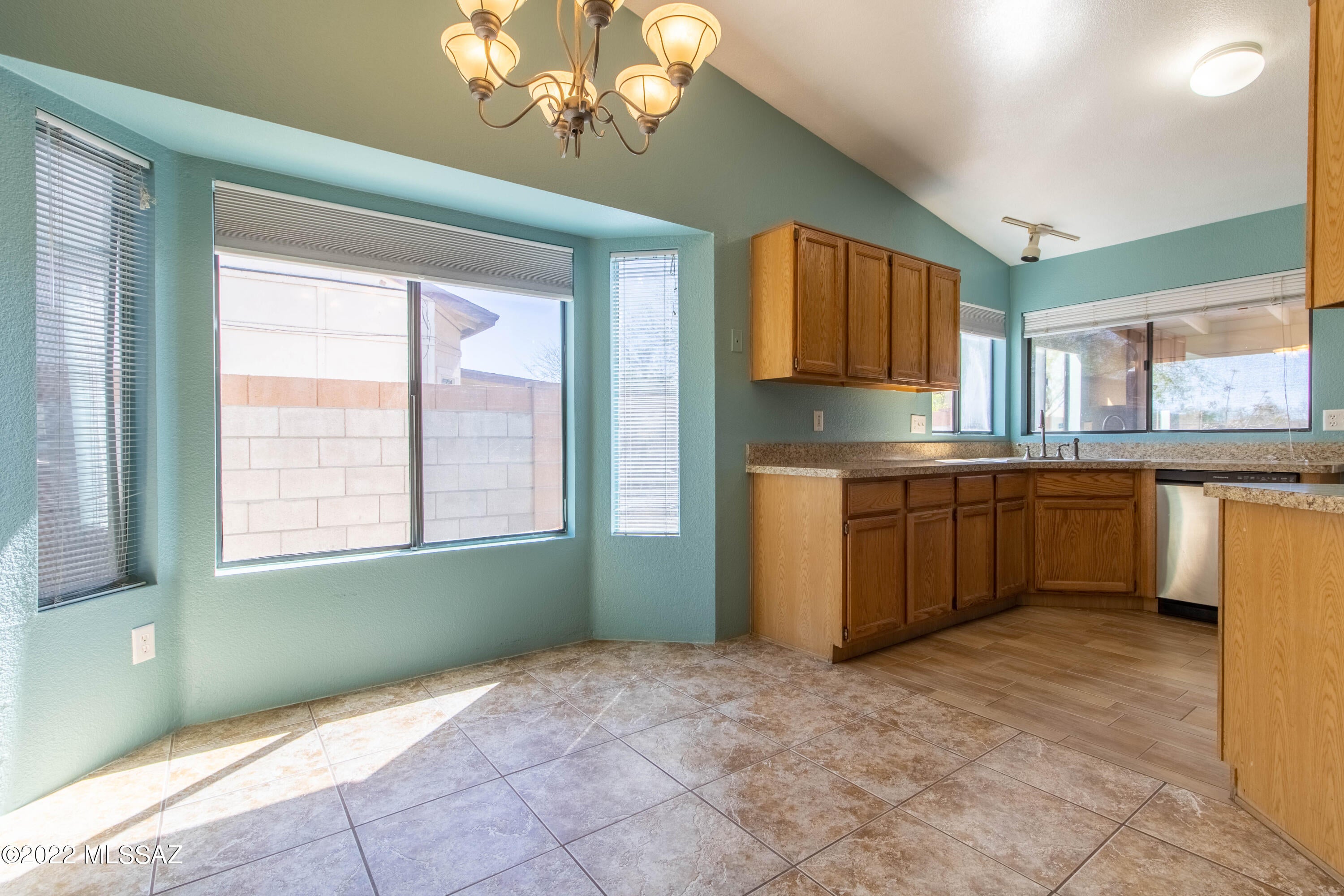 Meadowbrook (1-56) - Residential Lease