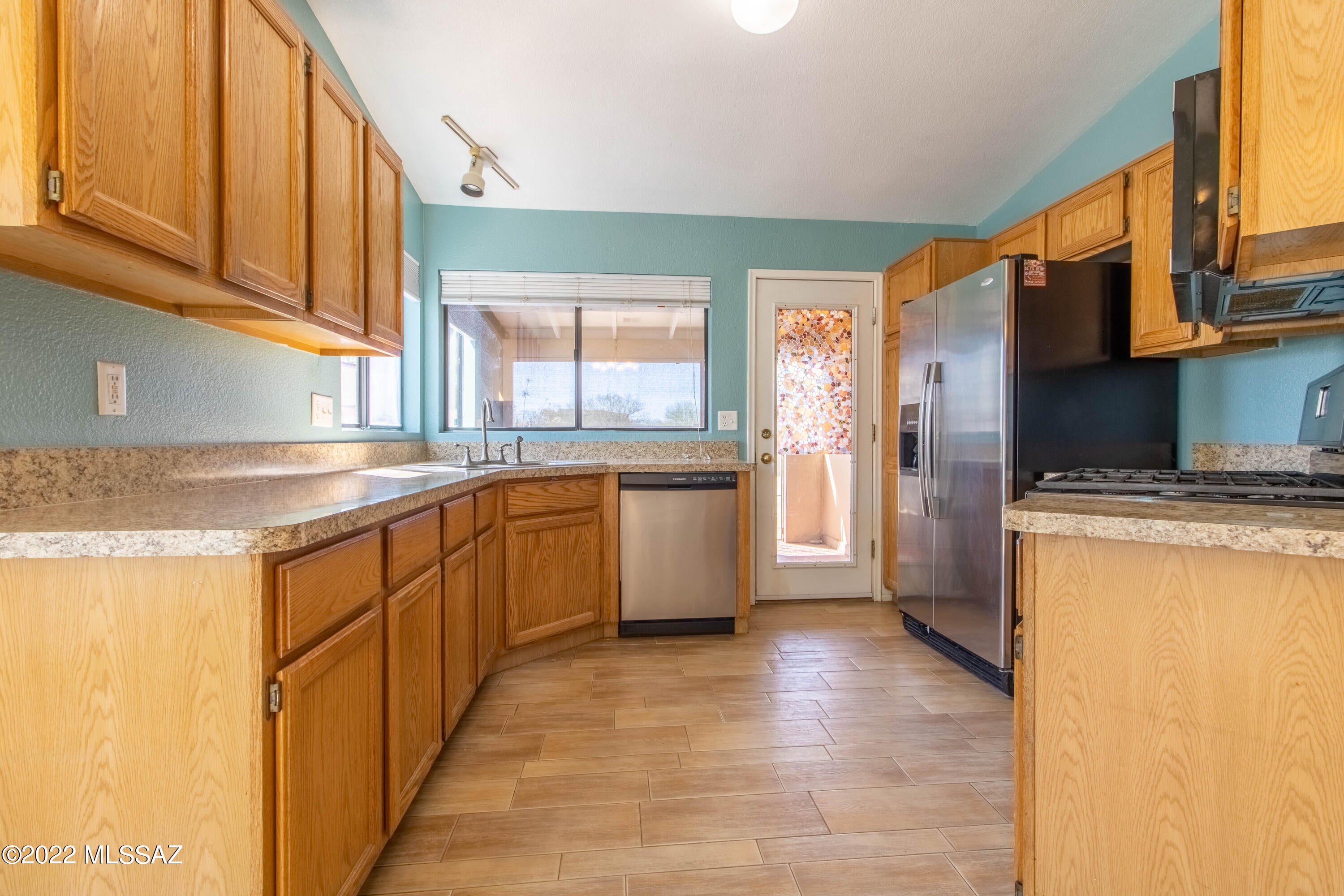 Meadowbrook (1-56) - Residential Lease