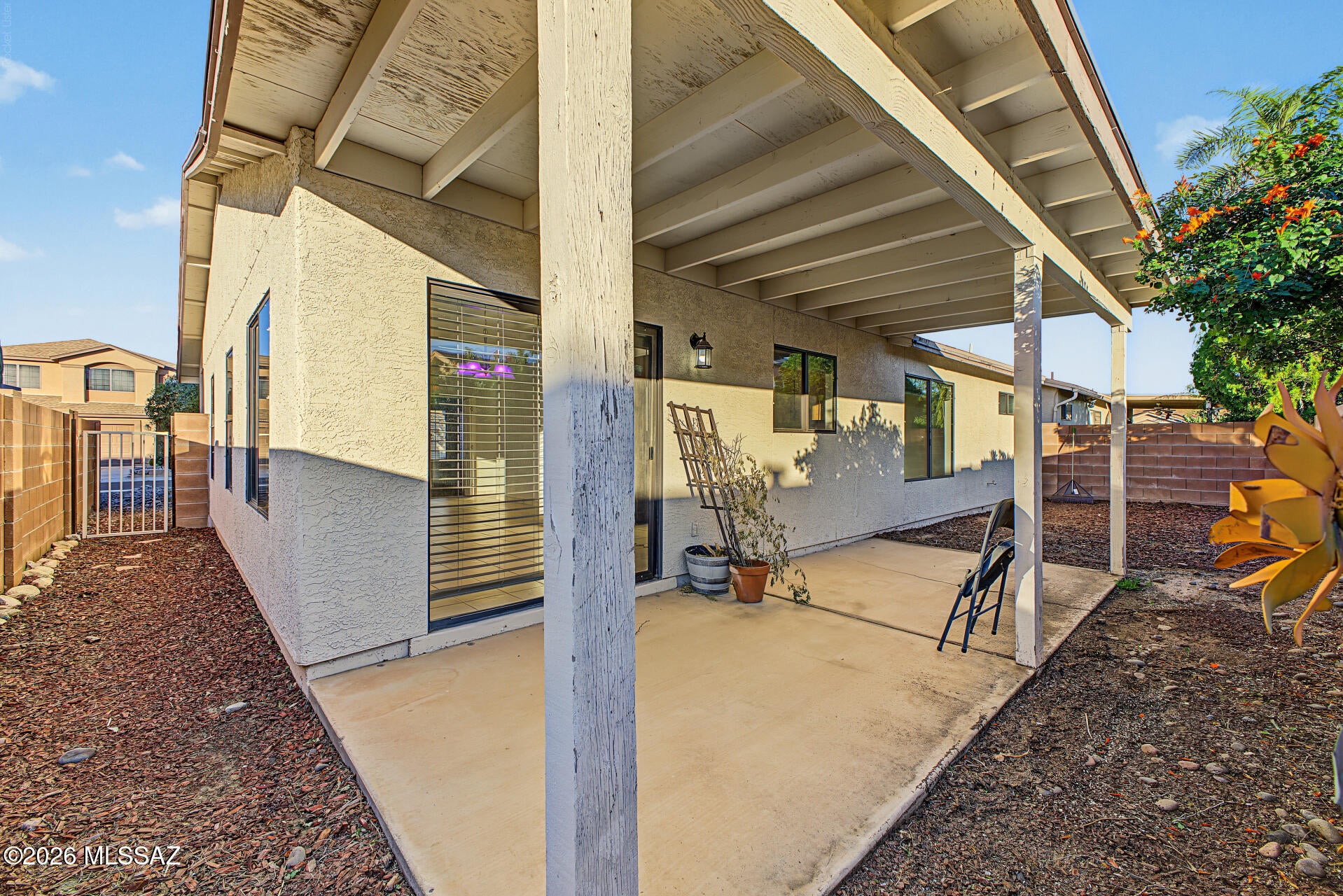 Country Club(1-221) - Residential
