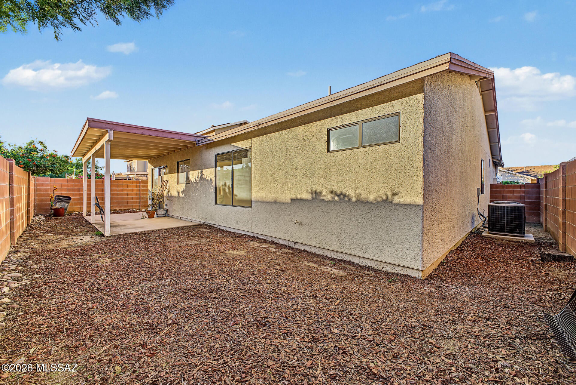 Country Club(1-221) - Residential