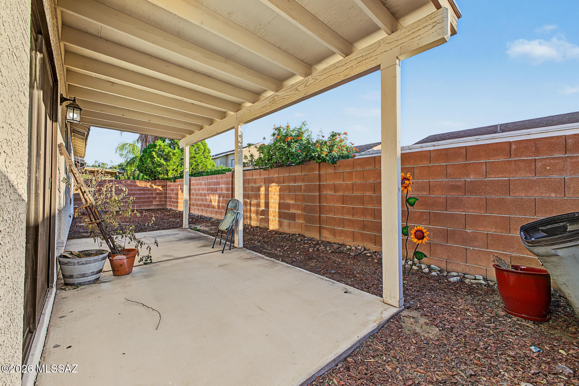Country Club(1-221) - Residential