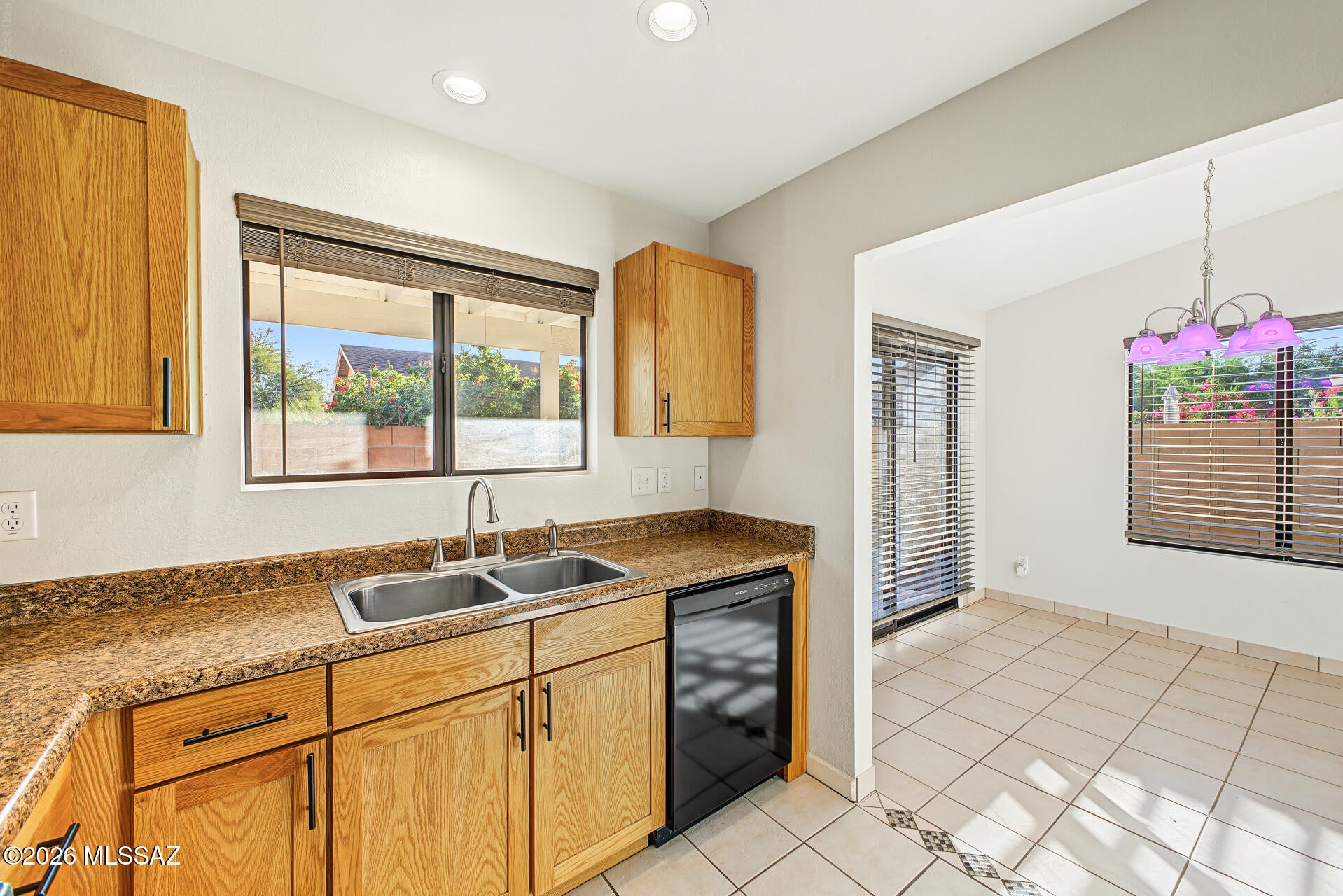 Country Club(1-221) - Residential