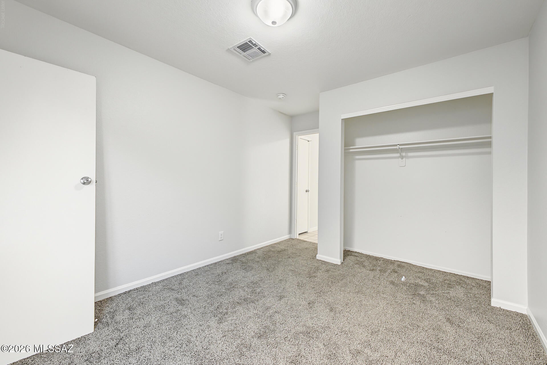 Country Club(1-221) - Residential