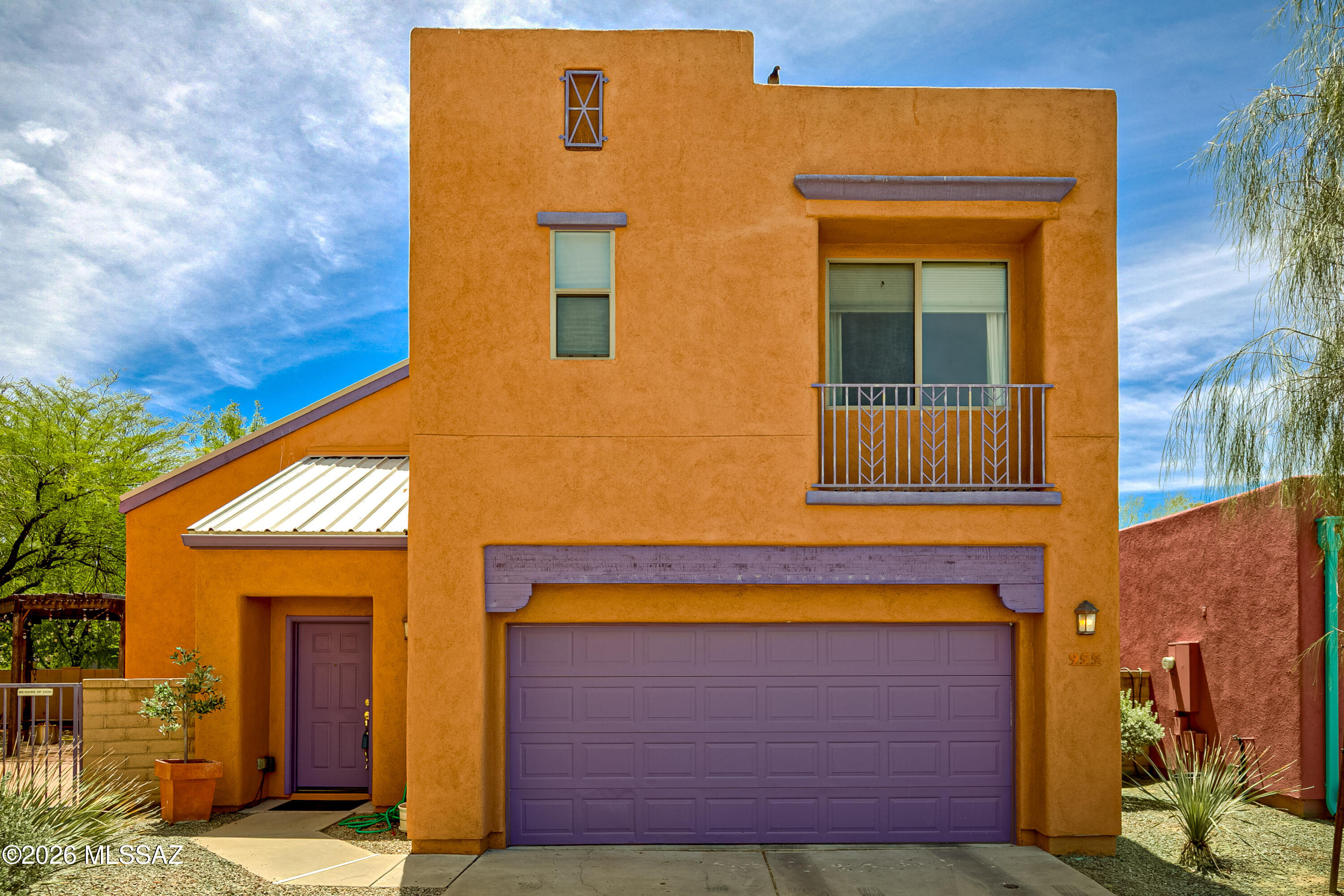 Paseo Estrella (1-104) - Residential