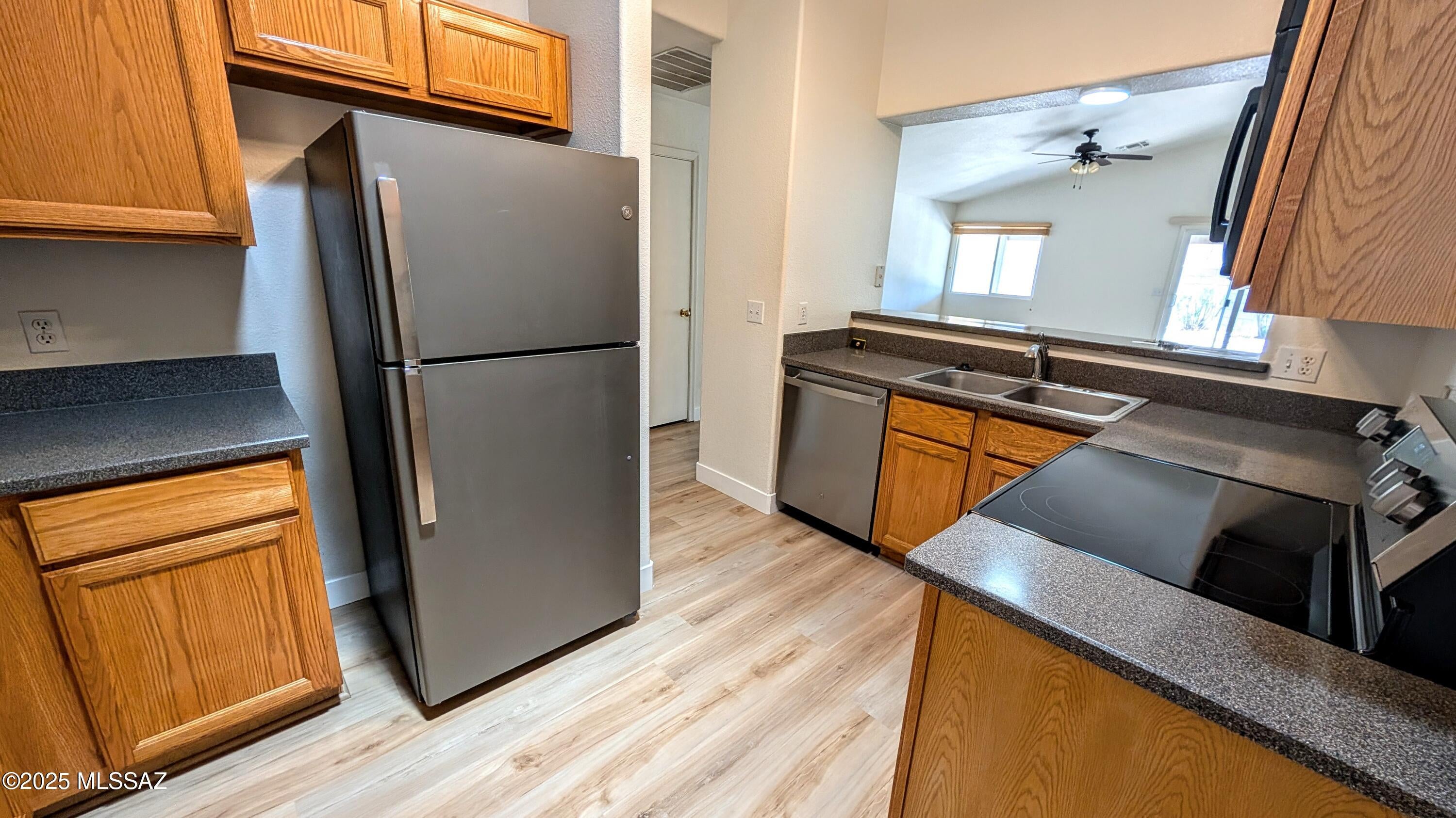 Rancho Vistoso Nhbd 2 Phase 1 - Residential Lease