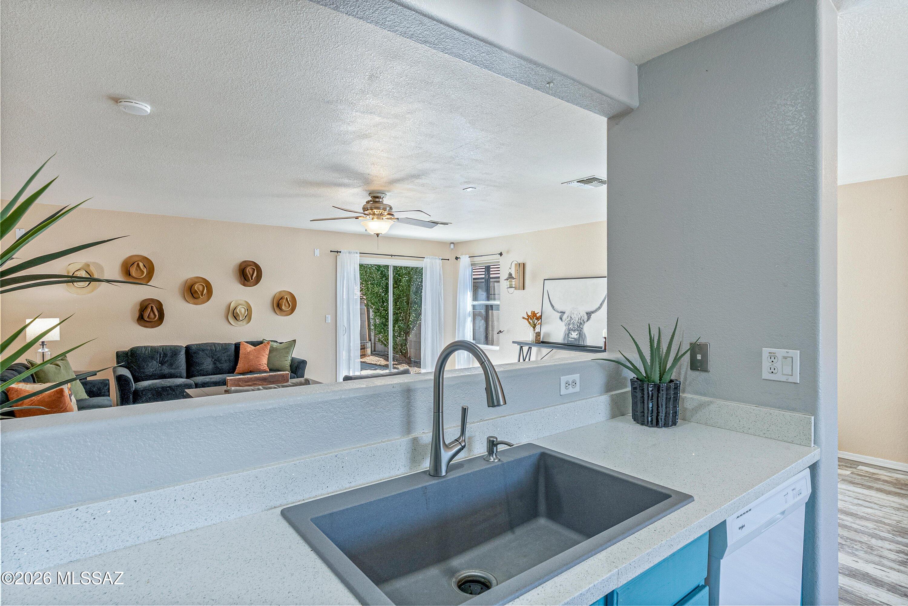Presidio De Las Montanas - Residential