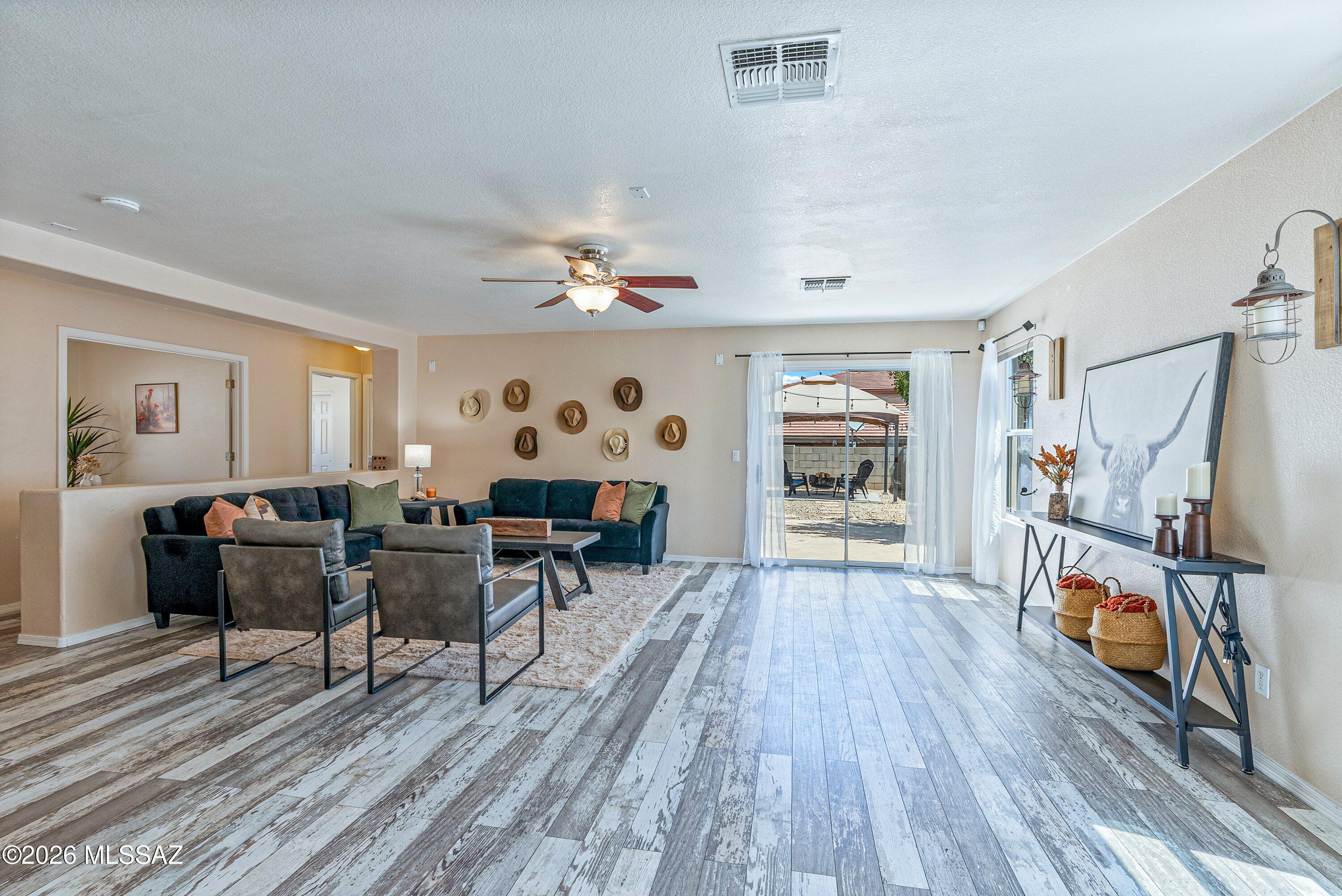Presidio De Las Montanas - Residential