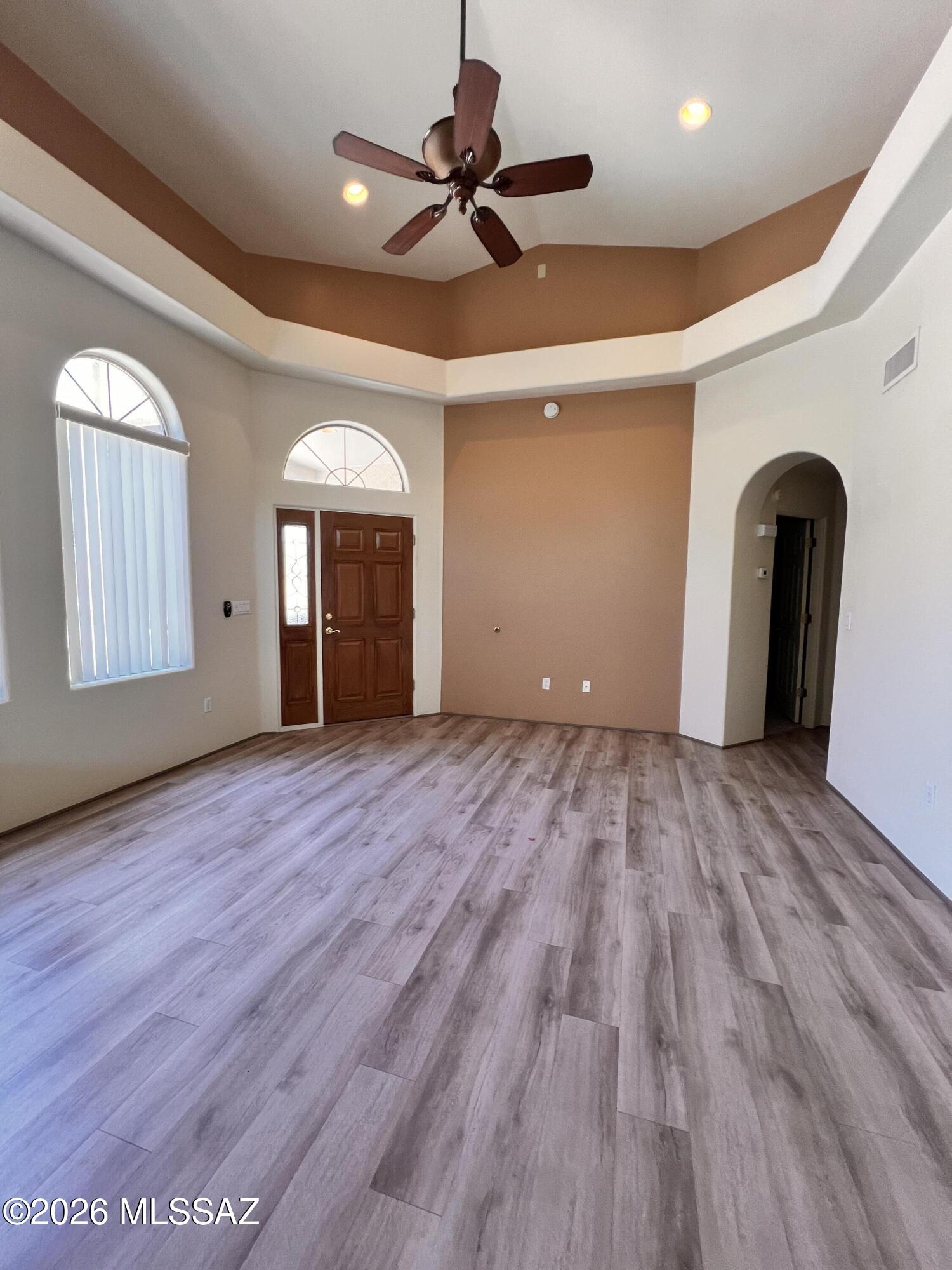 Mona Lisa Village (1-100) - Residential Lease