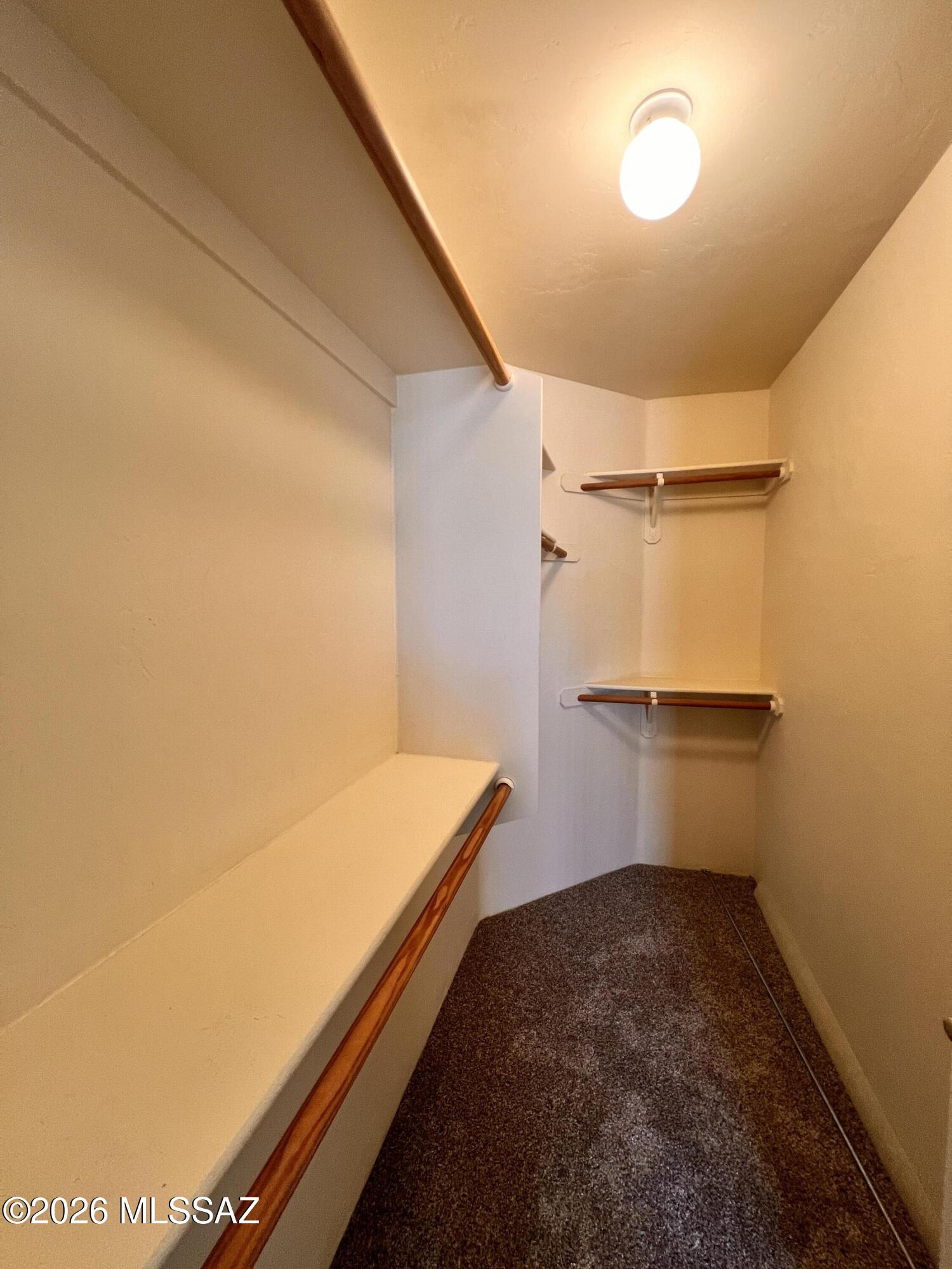 Mona Lisa Village (1-100) - Residential Lease