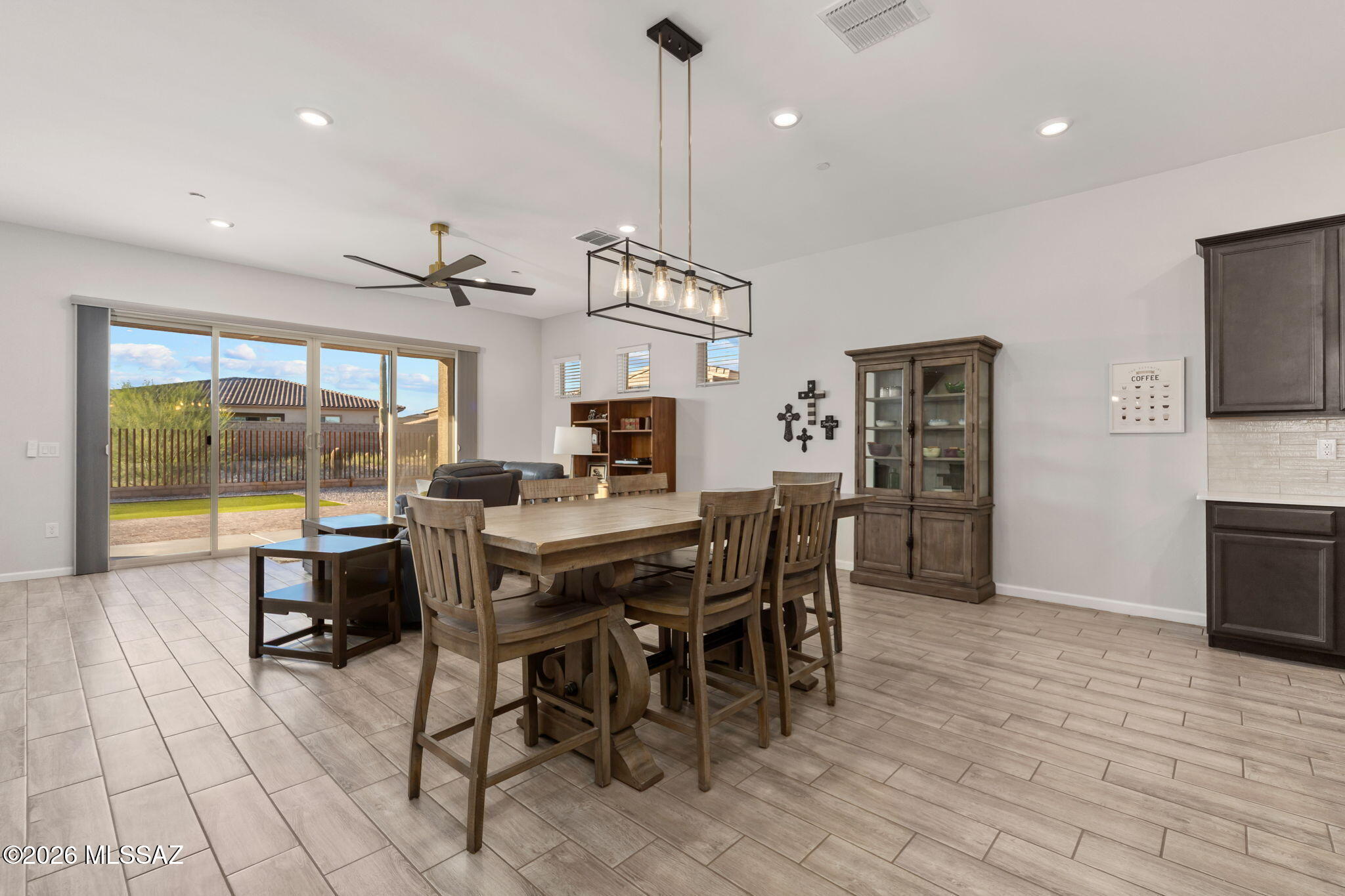 Los Saguaros At Dove Mountain SQ20121640199 - Residential