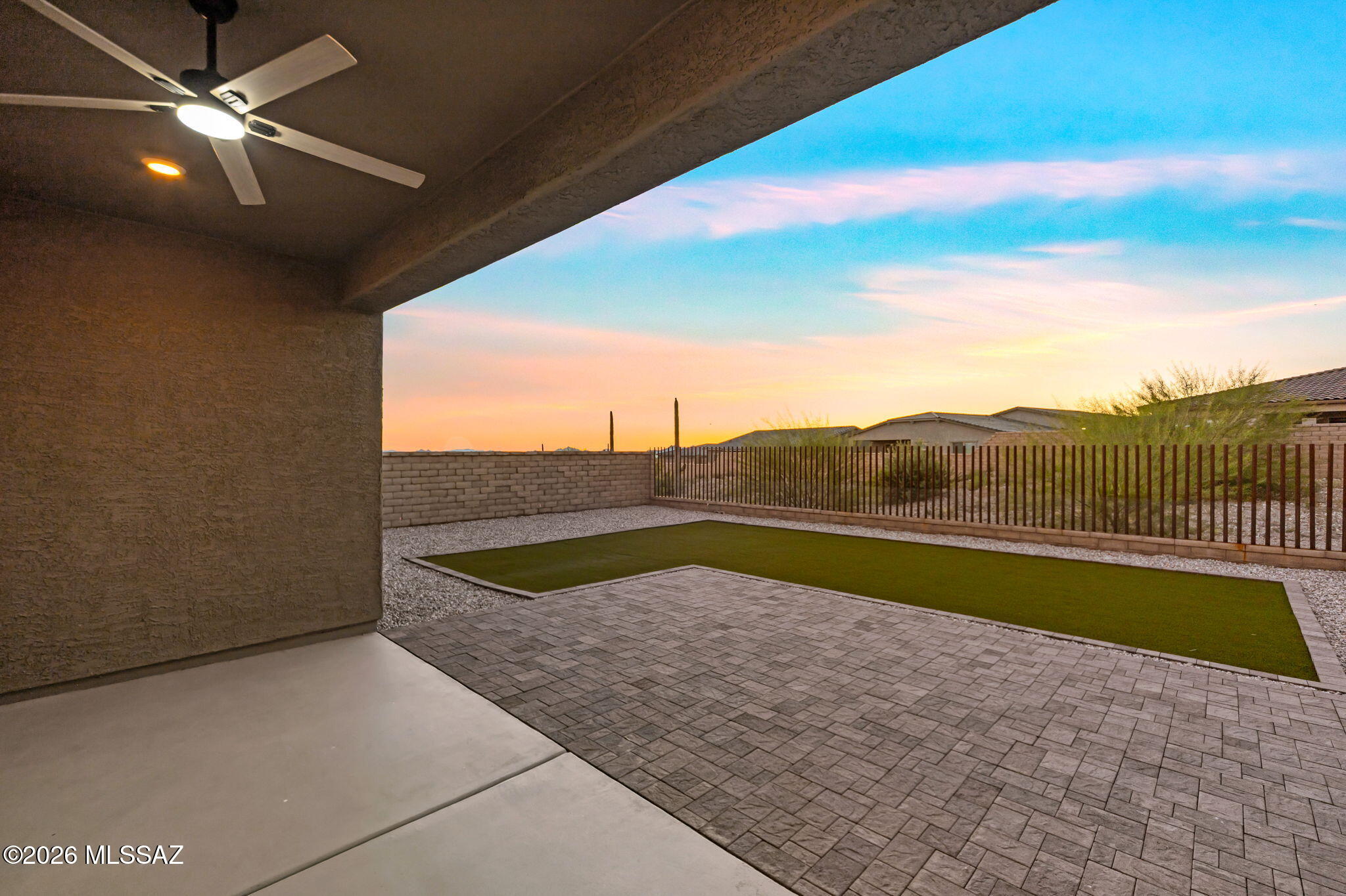 Los Saguaros At Dove Mountain SQ20121640199 - Residential