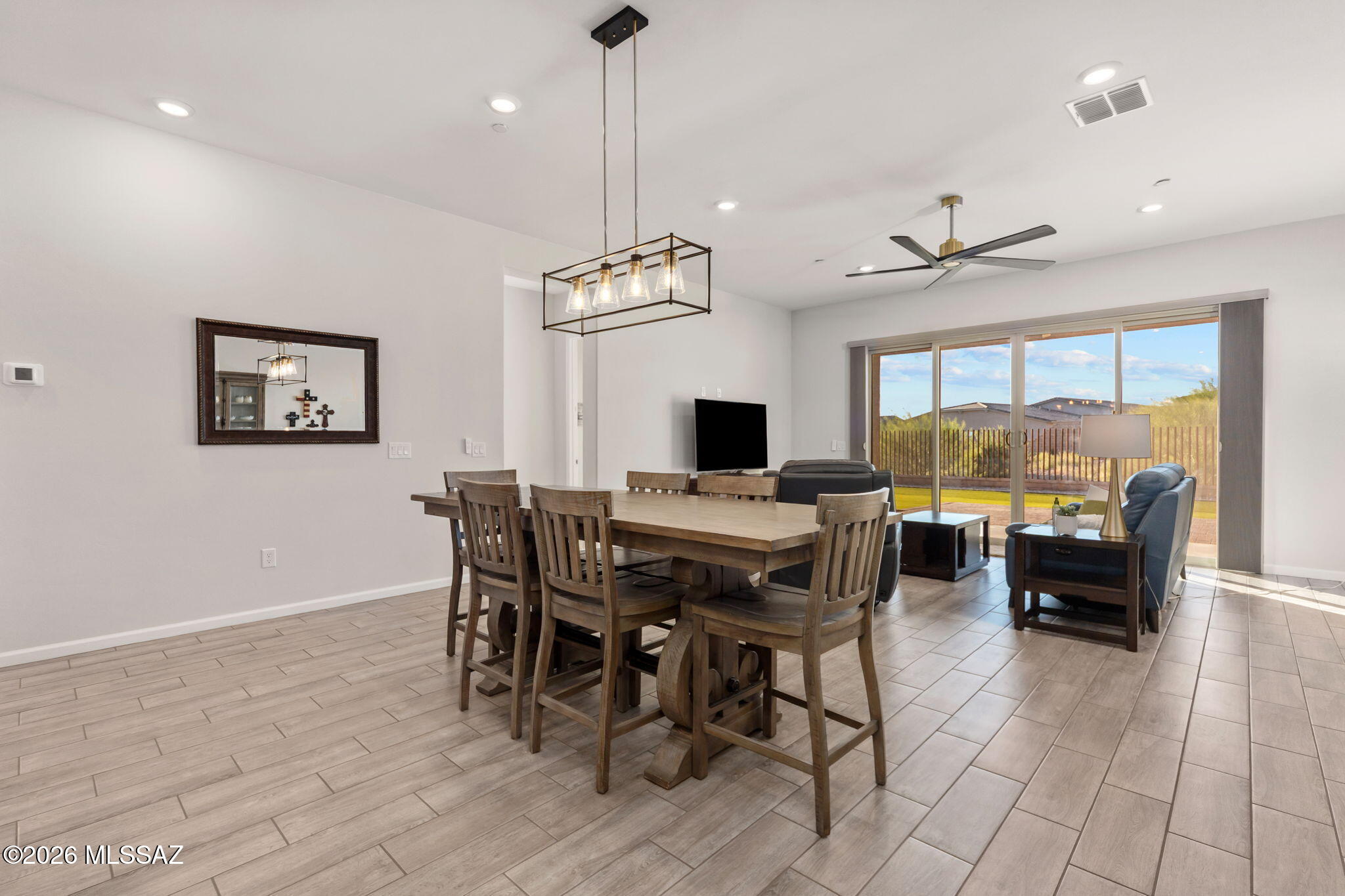 Los Saguaros At Dove Mountain SQ20121640199 - Residential