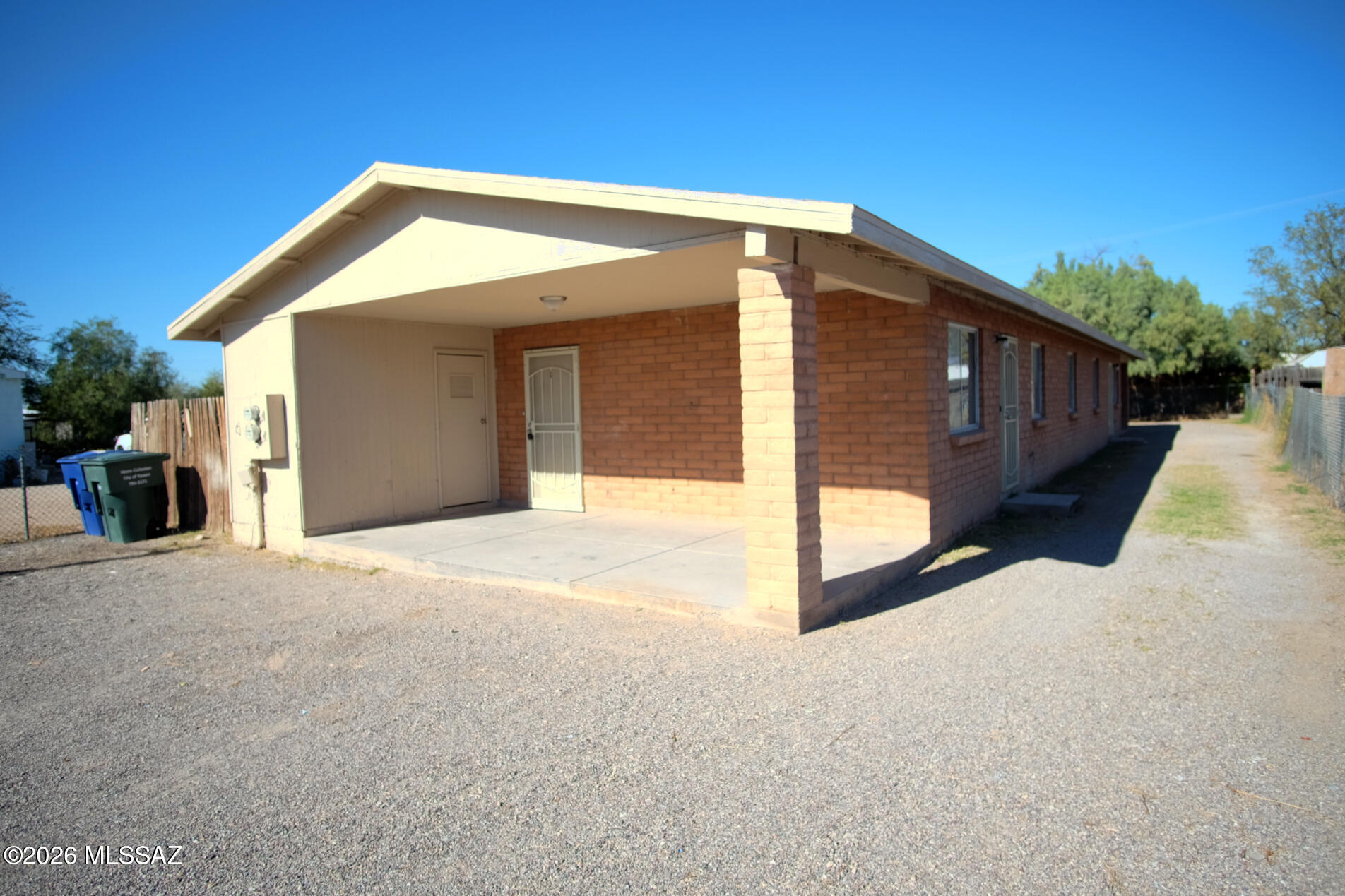 Rare Tucson duplex opportunity featuring a spacious 3 bed, 2 bath unit paired with a 2 bed, 1 bath unit -- a hard-to-find setup with endless potential! Perfect for investors, multi-generational living, owner-occupants looking to offset their mortgage, or short/long-term rental opportunities. Whether you're building your portfolio or creating flexible living space, this versatile property offers value, functionality, and opportunity all in one.