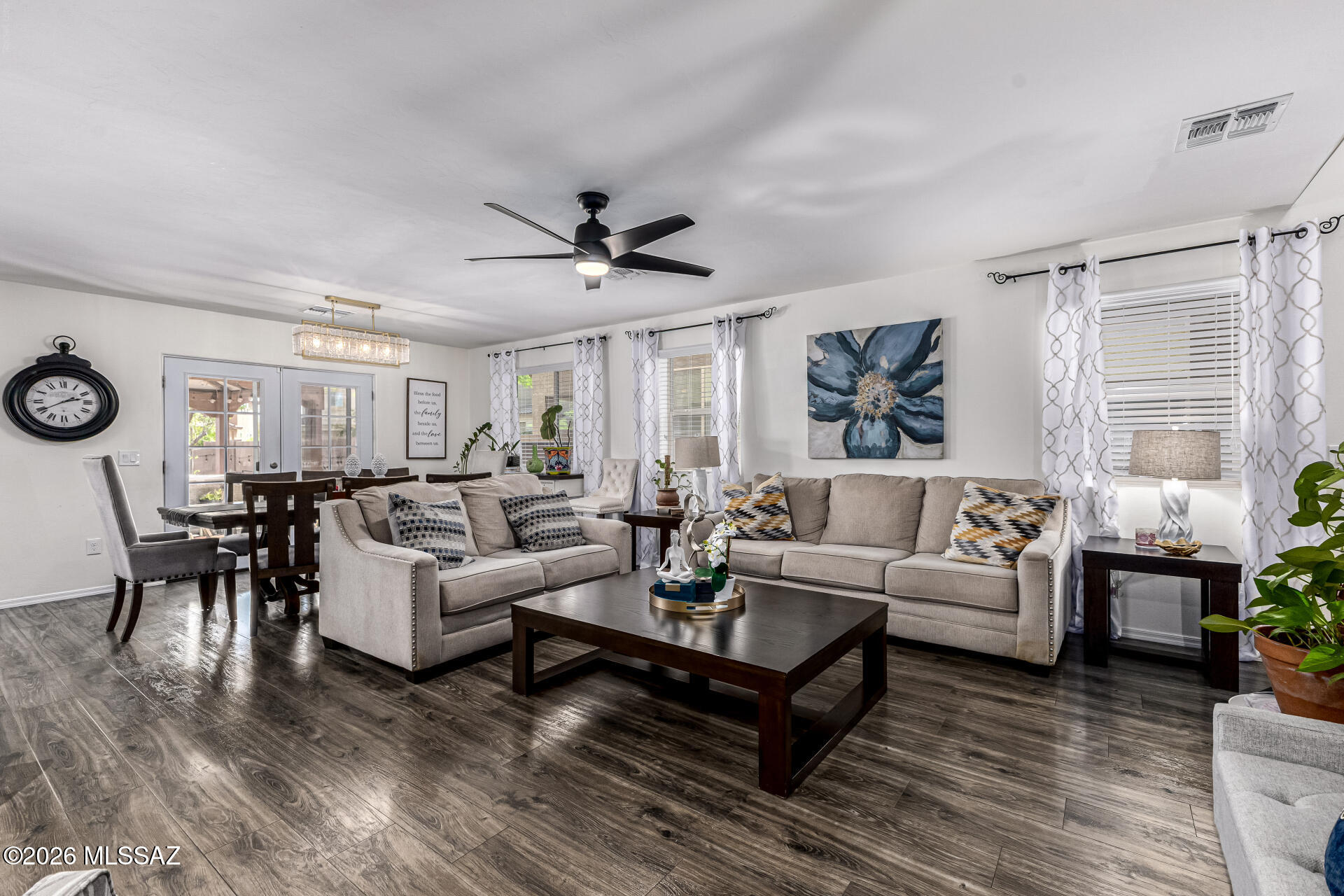 Los Arroyos Resub - Residential