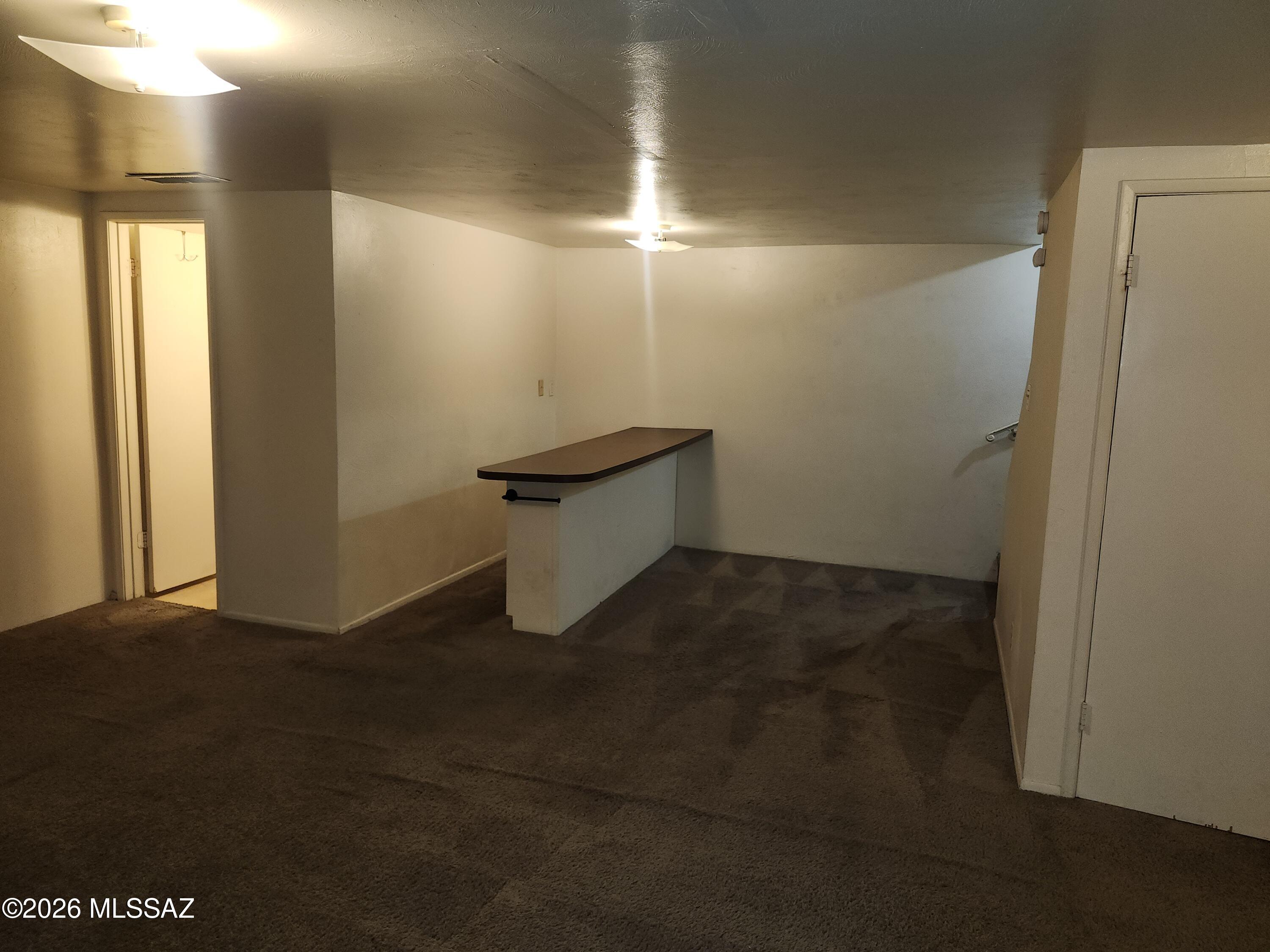 Rolling Hills Towne House - Residential Lease