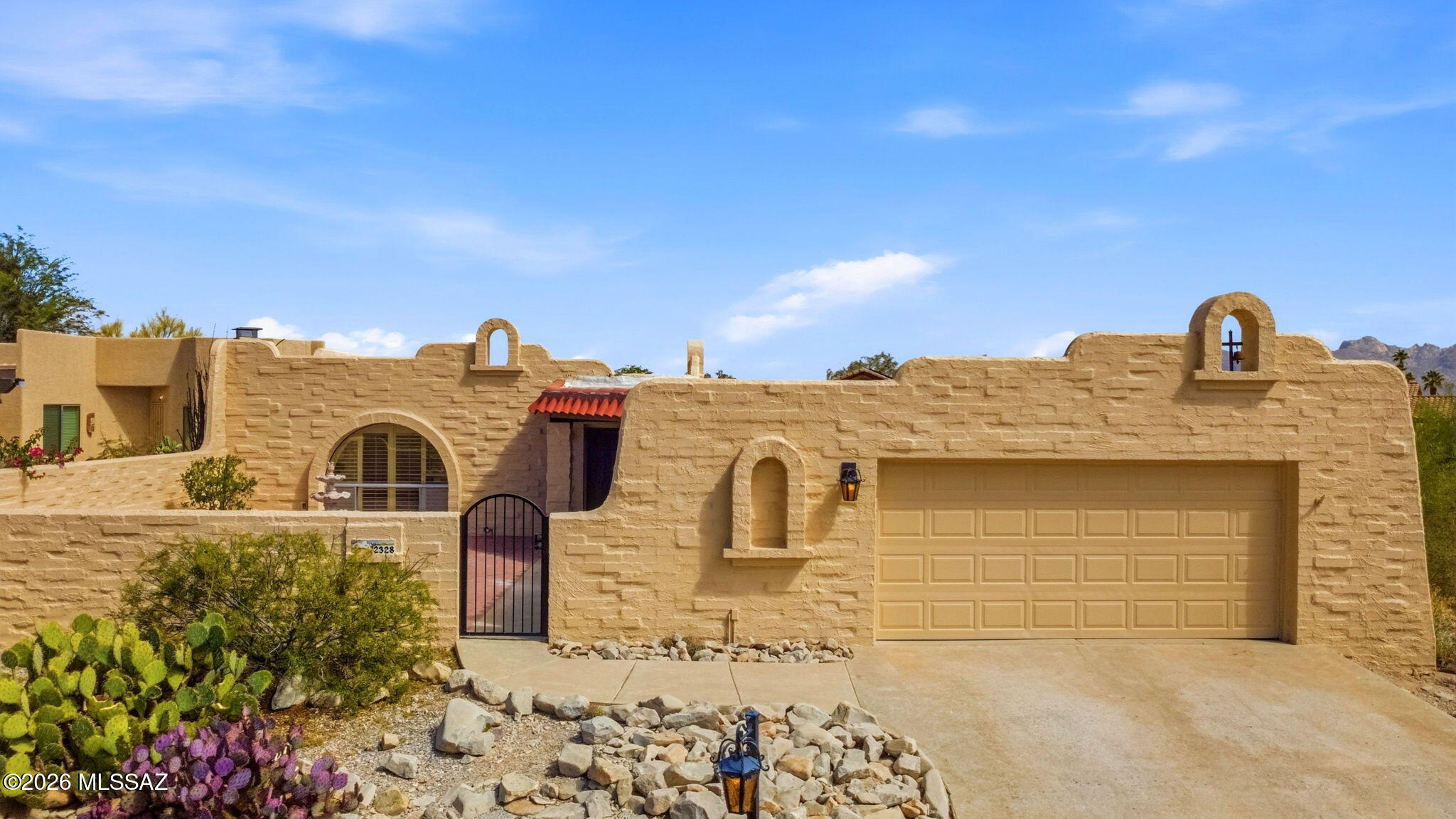 Ladera Brisas Townhouses (1-106) - Residential