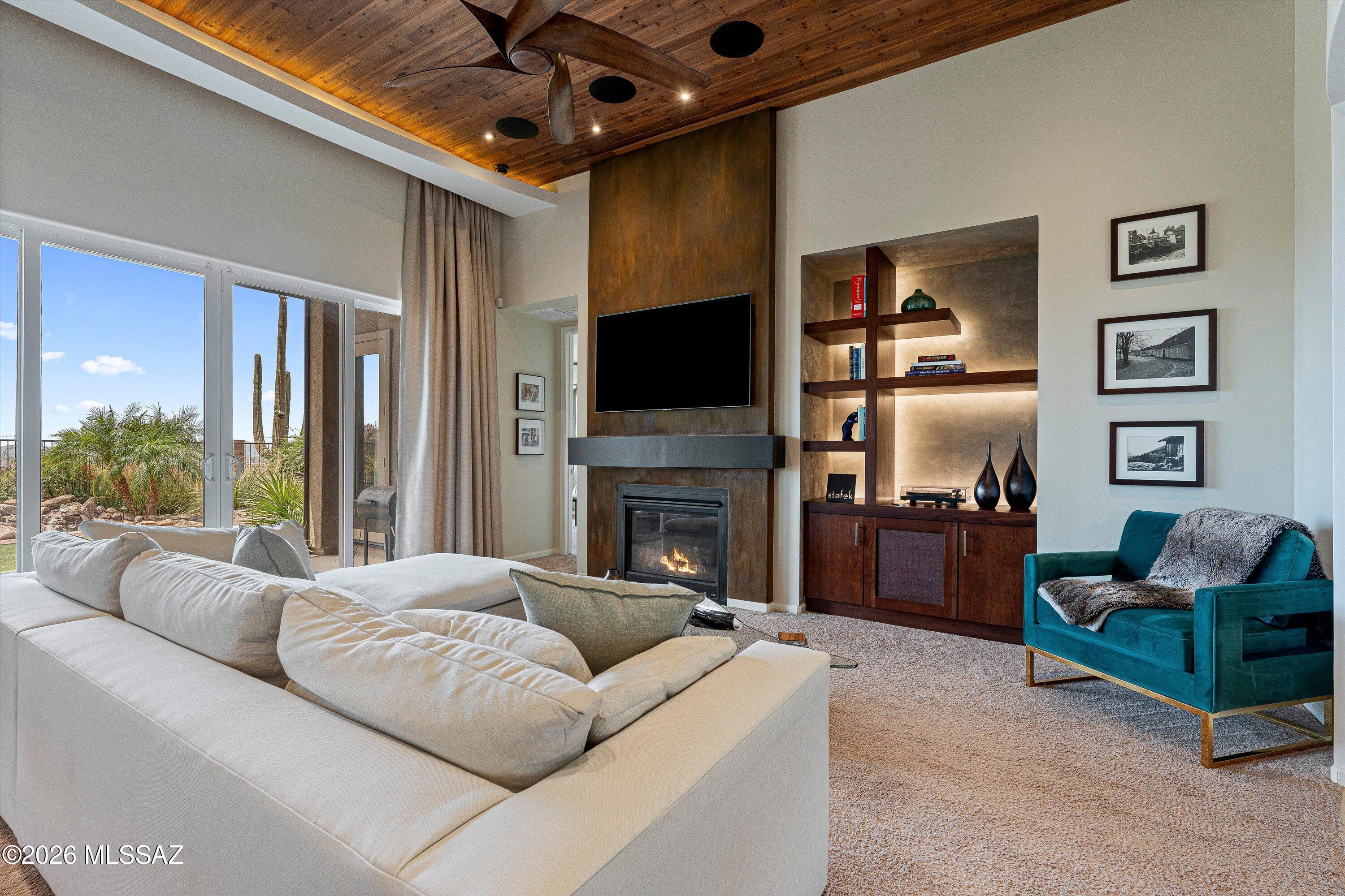Golden Barrel Place At Dove Mountain SQ20141710079 - Residential