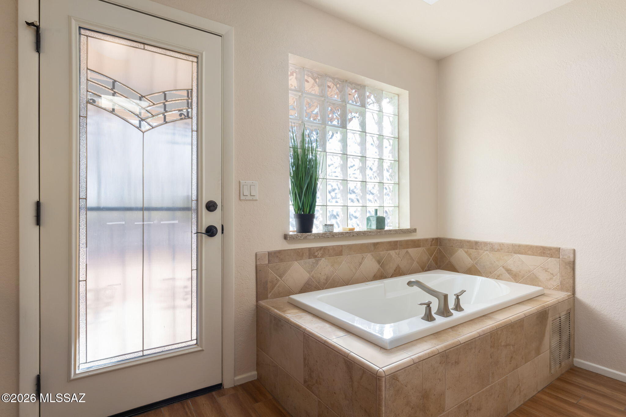 Skyline Bel Air Estates (299-333 & 347-357) - Residential