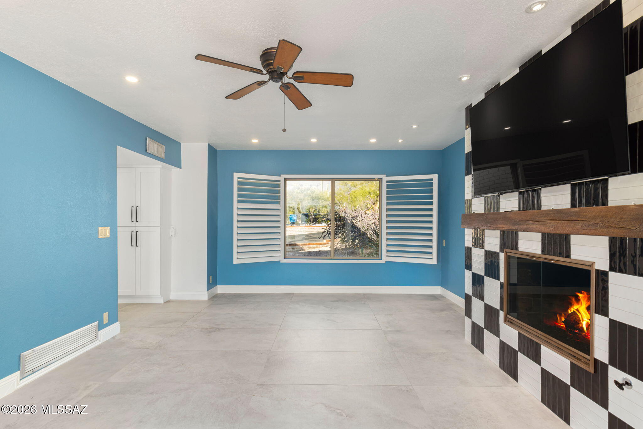 Skyline Bel Air Estates (299-333 & 347-357) - Residential