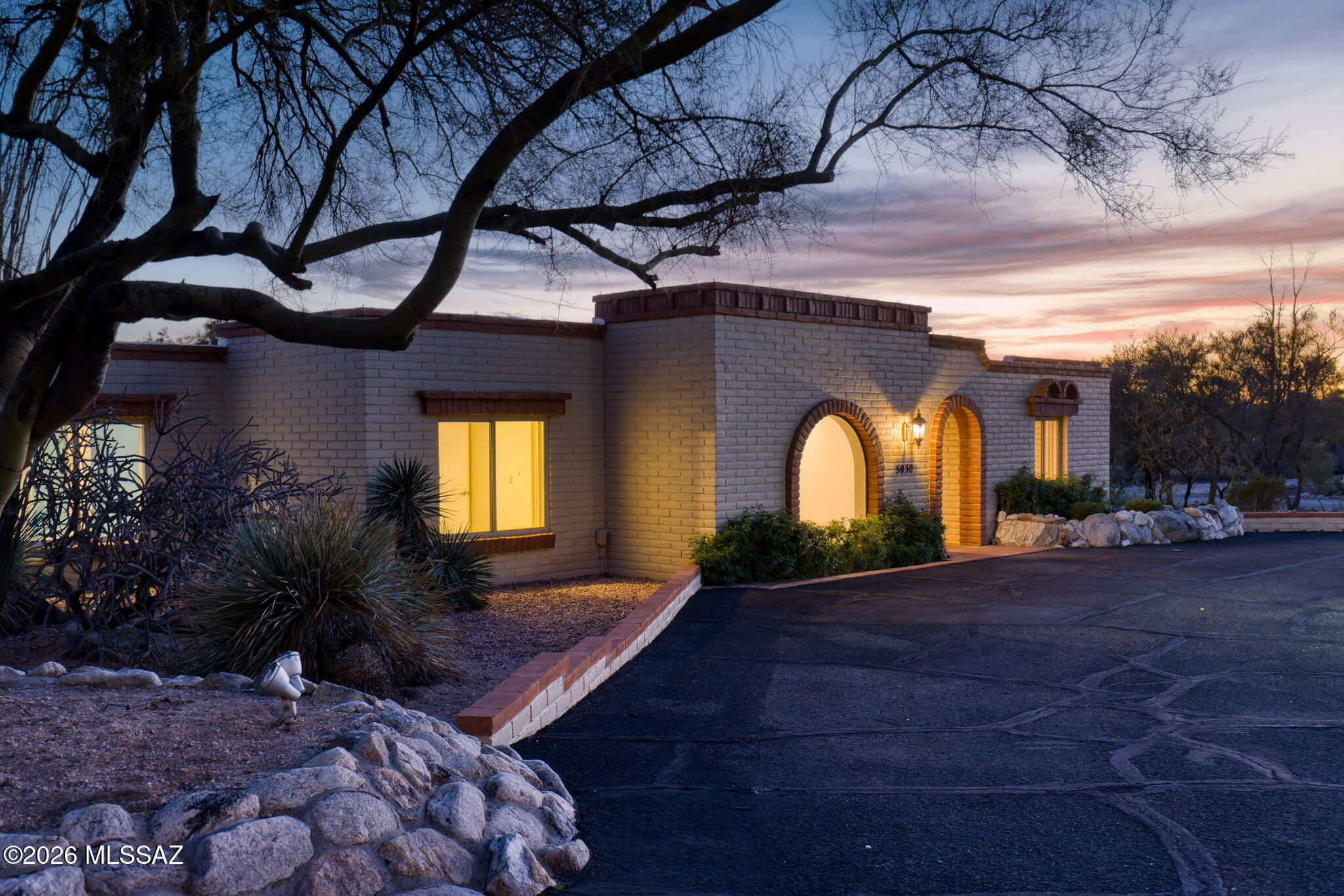 Skyline Bel Air Estates (299-333 & 347-357) - Residential