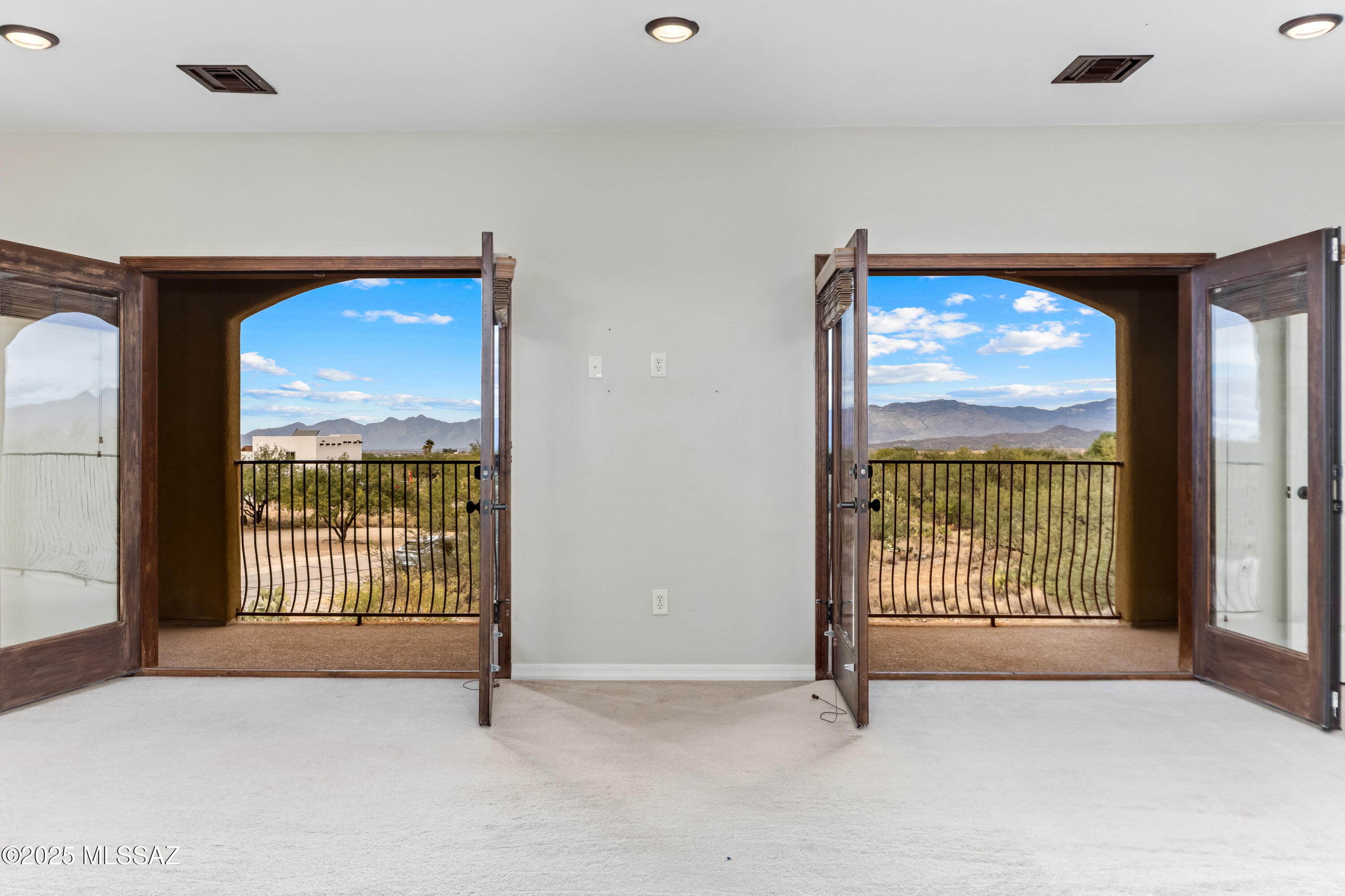 New Tucson Unit NO. 30 - Residential