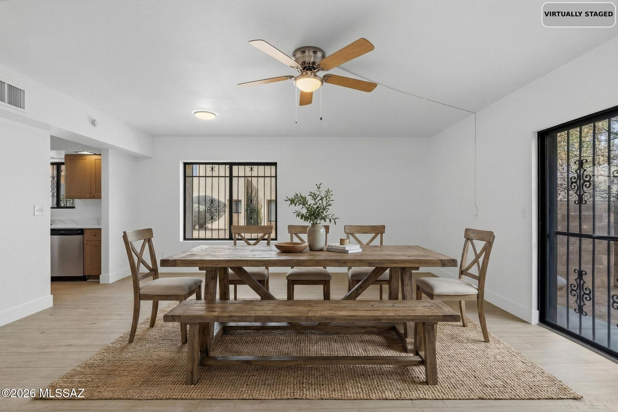 Las Lomitas Townhouses - Residential