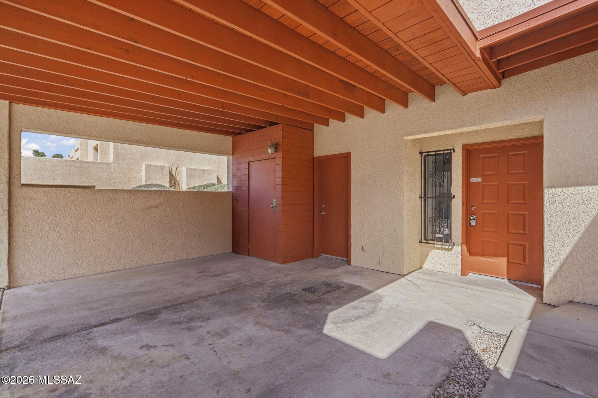 Las Lomitas Townhouses - Residential