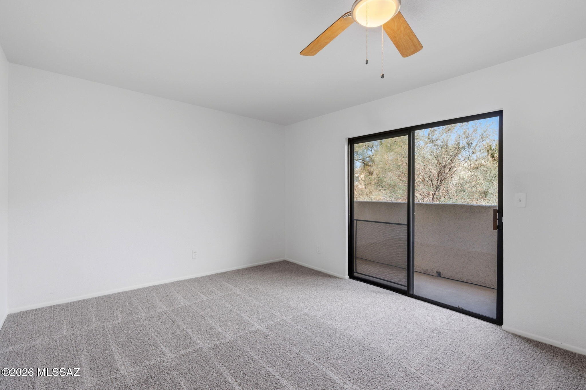 Las Lomitas Townhouses - Residential