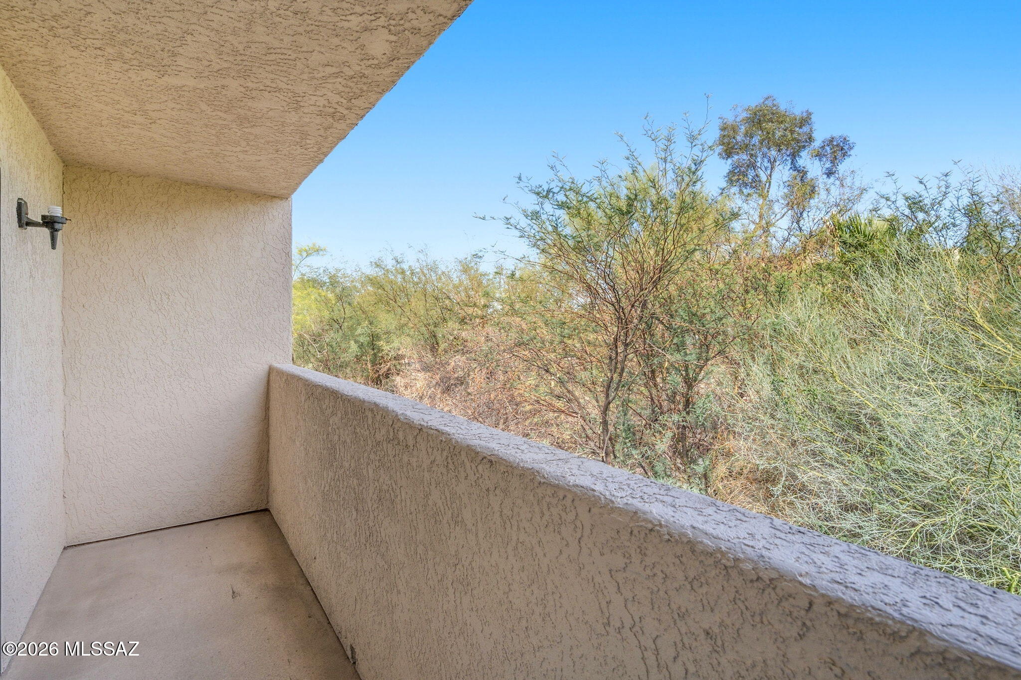 Las Lomitas Townhouses - Residential