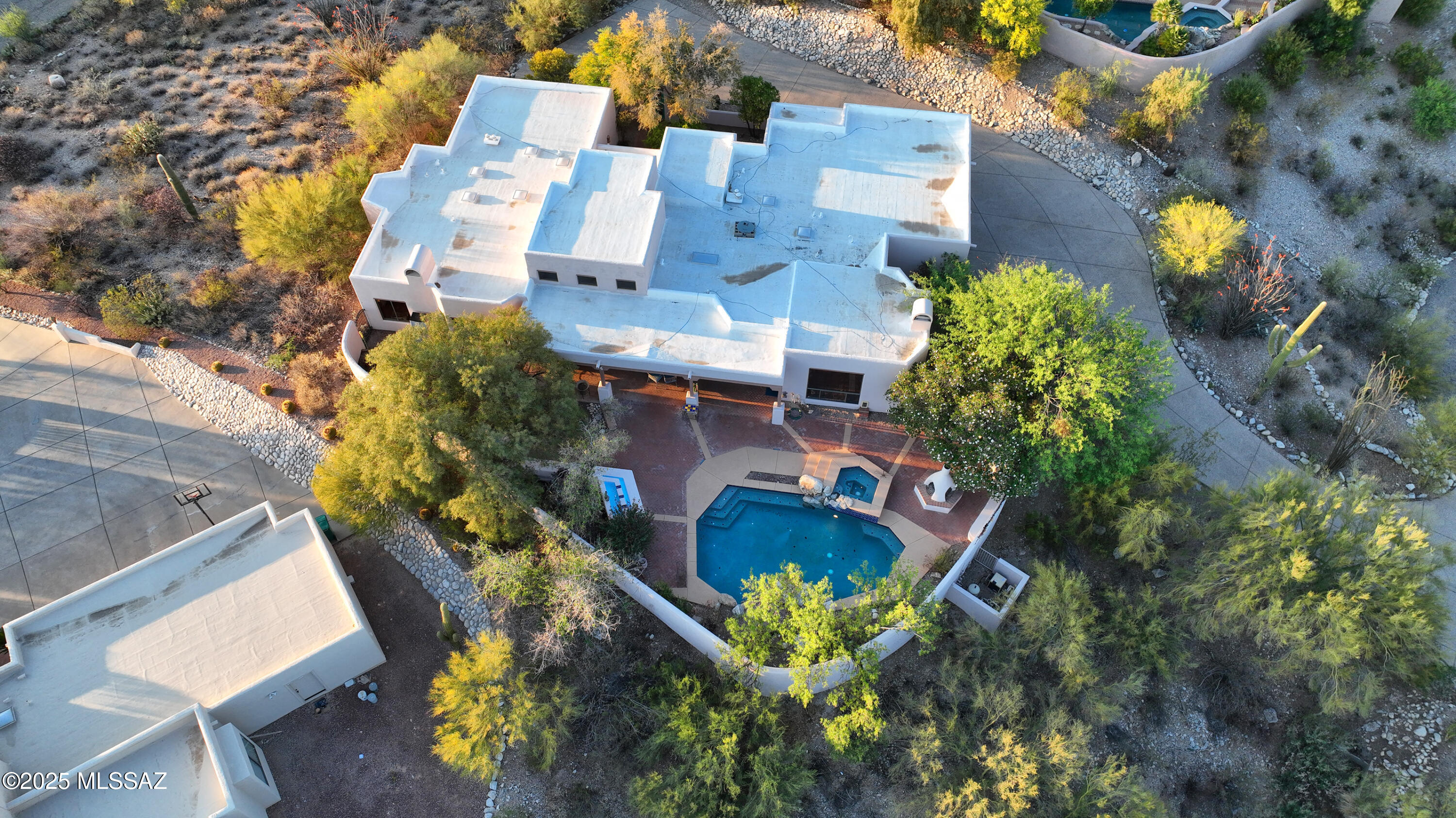 Montanas Ests - Residential