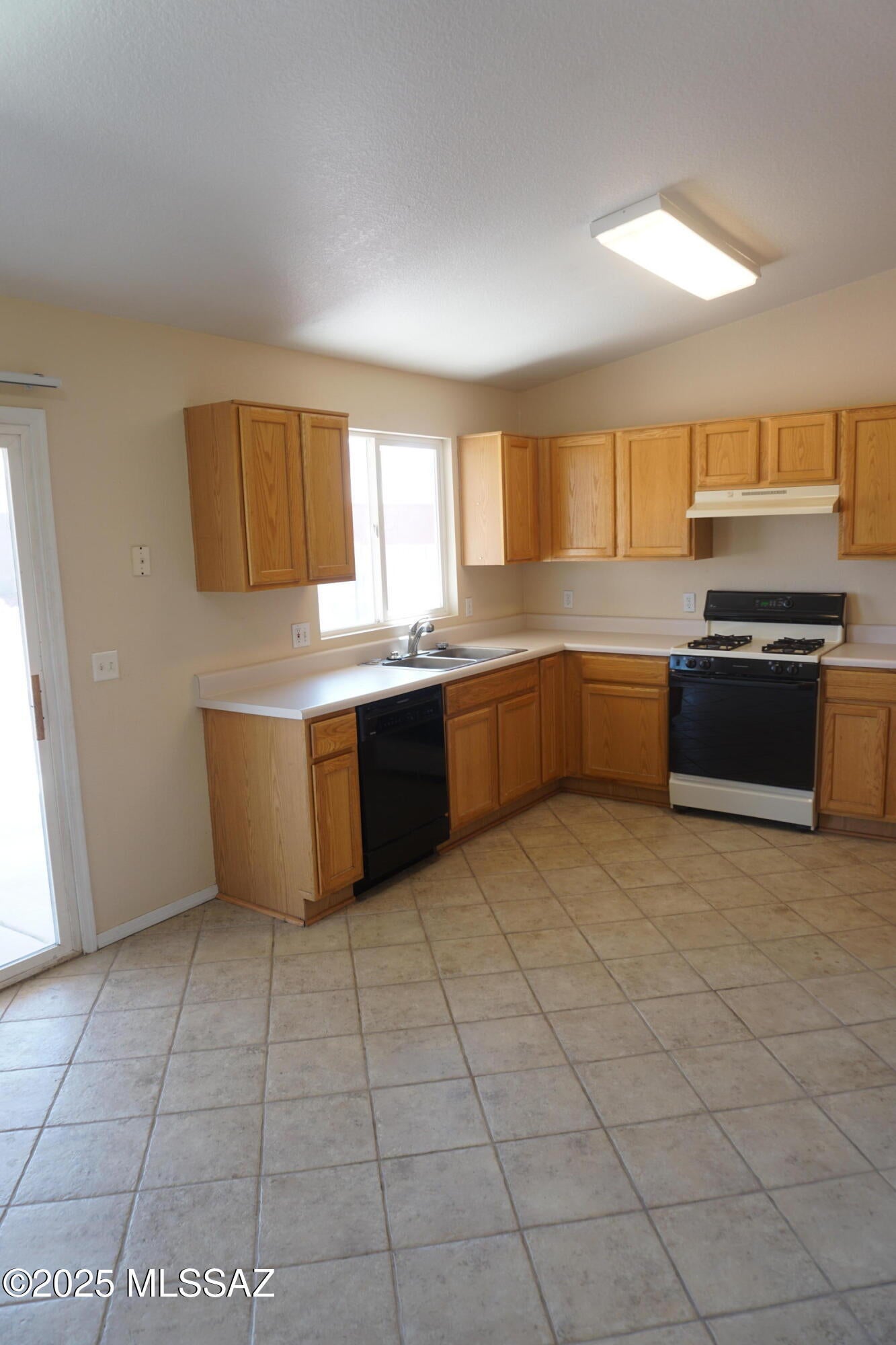 Silver Moon (1-101) - Residential Lease