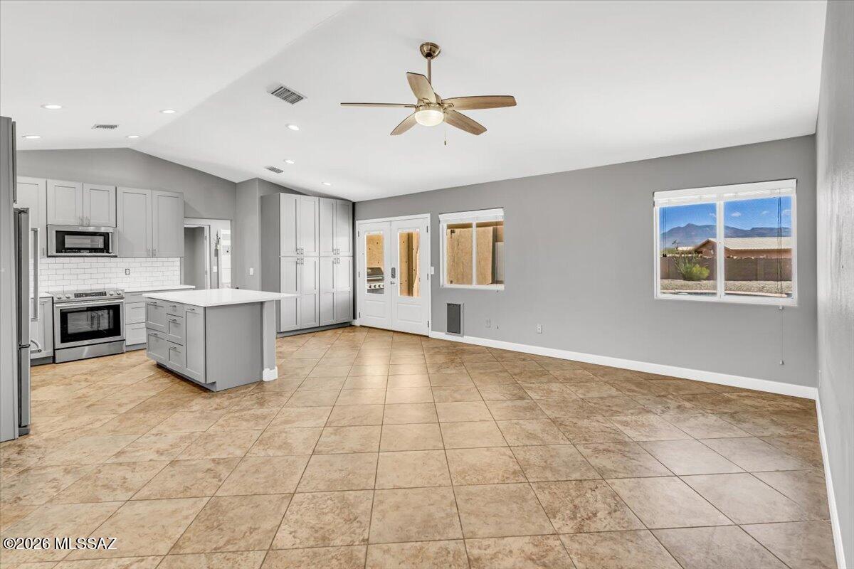 New Tucson Unit NO. 27 - Residential