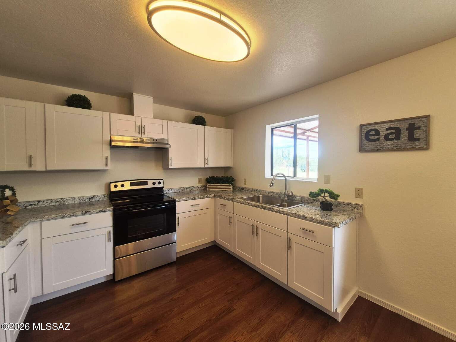 Rio Rico Villas 13 - Residential