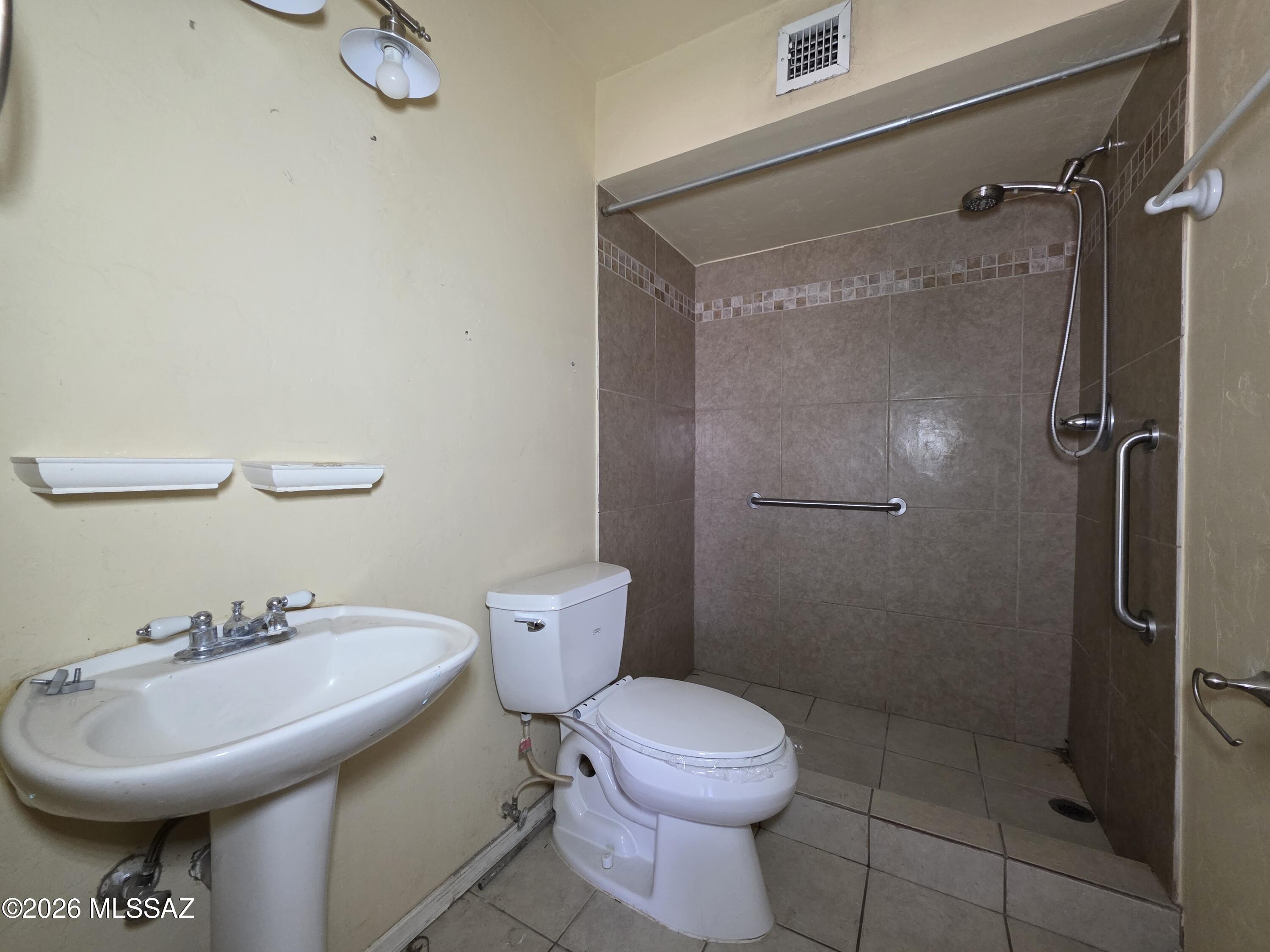 Kingswood Unit 3 (166-263) - Residential
