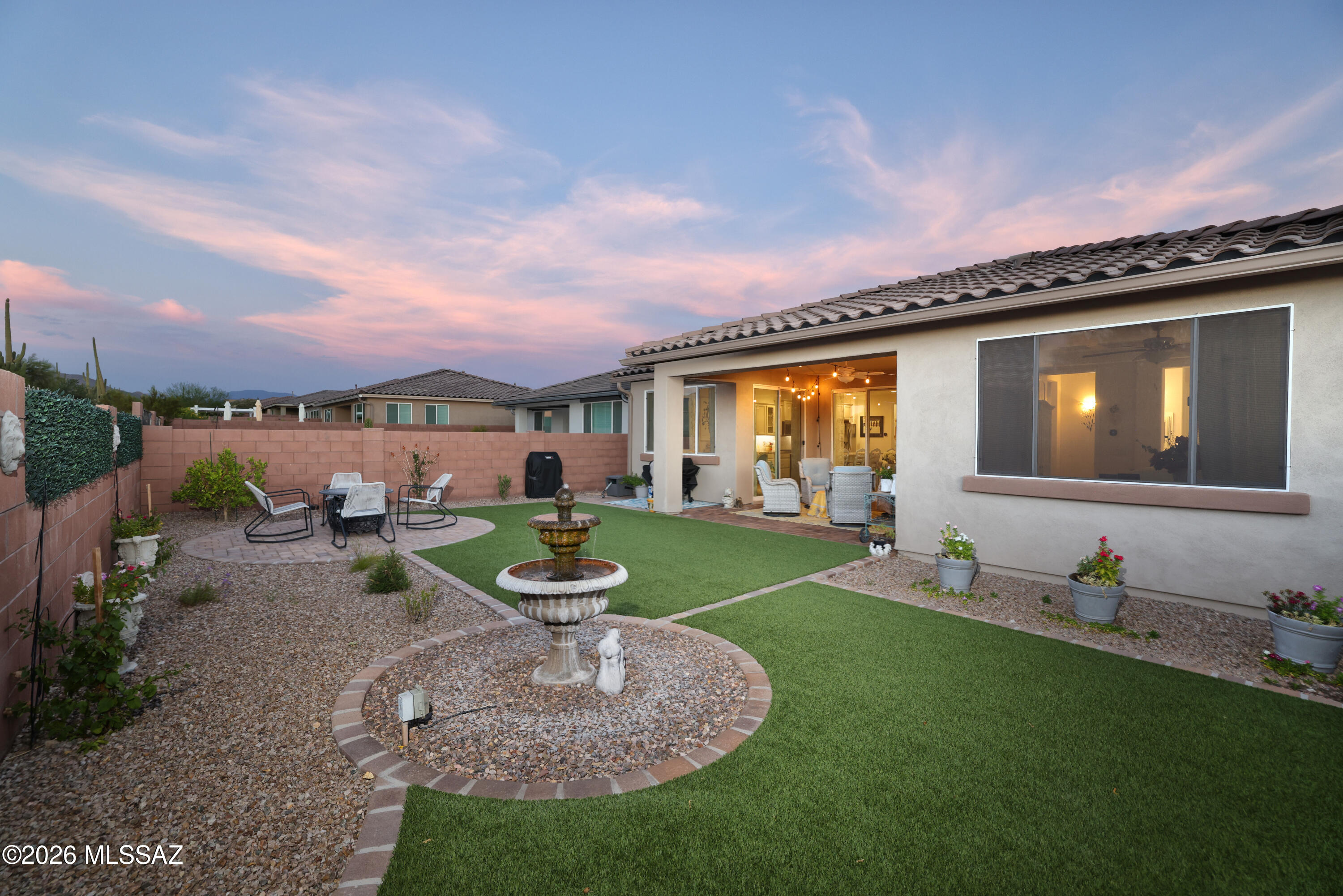 Blue Agave At Dove Mountain - Residential