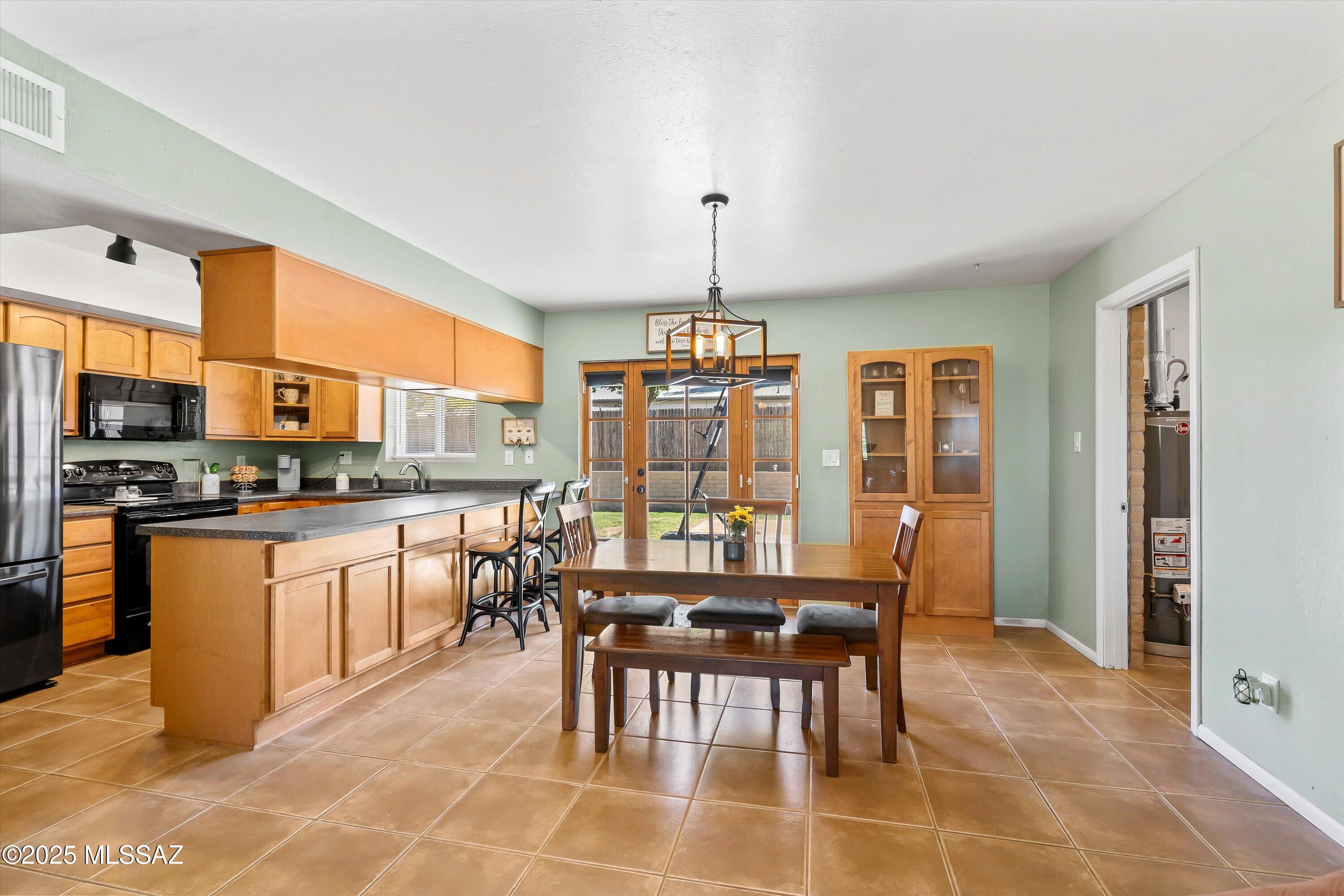 Oracle Village Estates - Residential