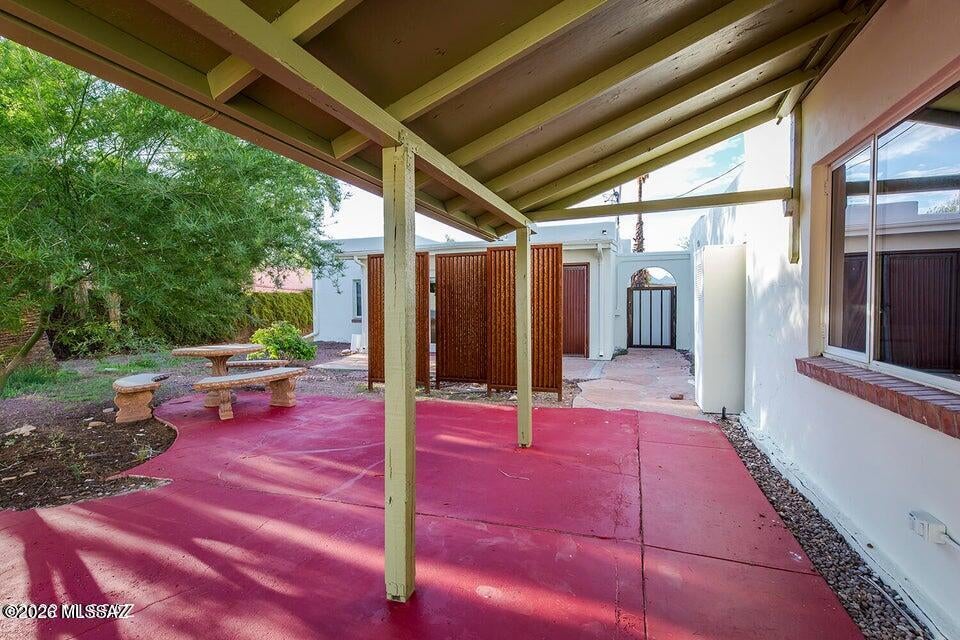 Casas Hermosas - Residential Lease