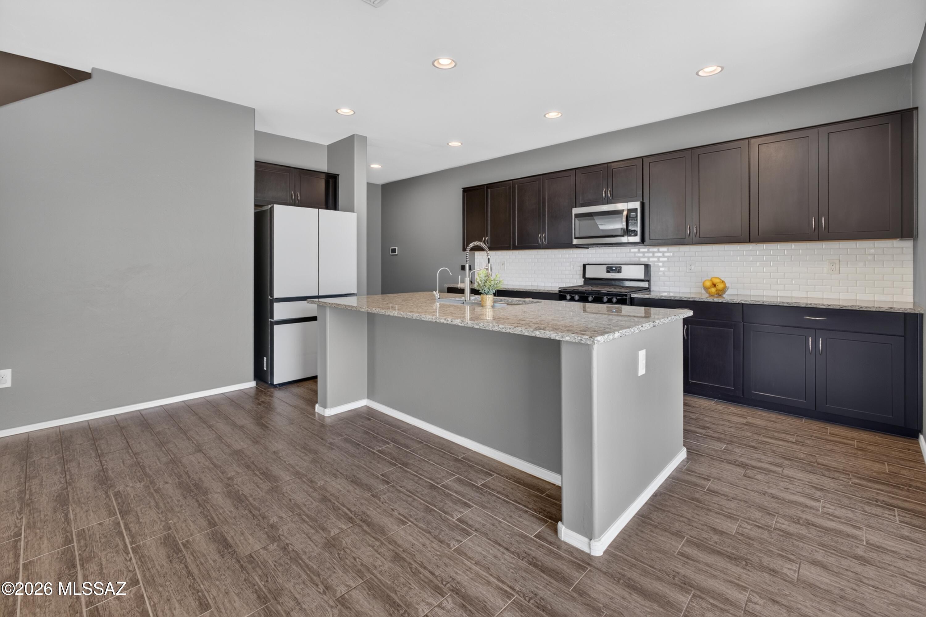 La Estancia De Tucson (1-330) - Residential