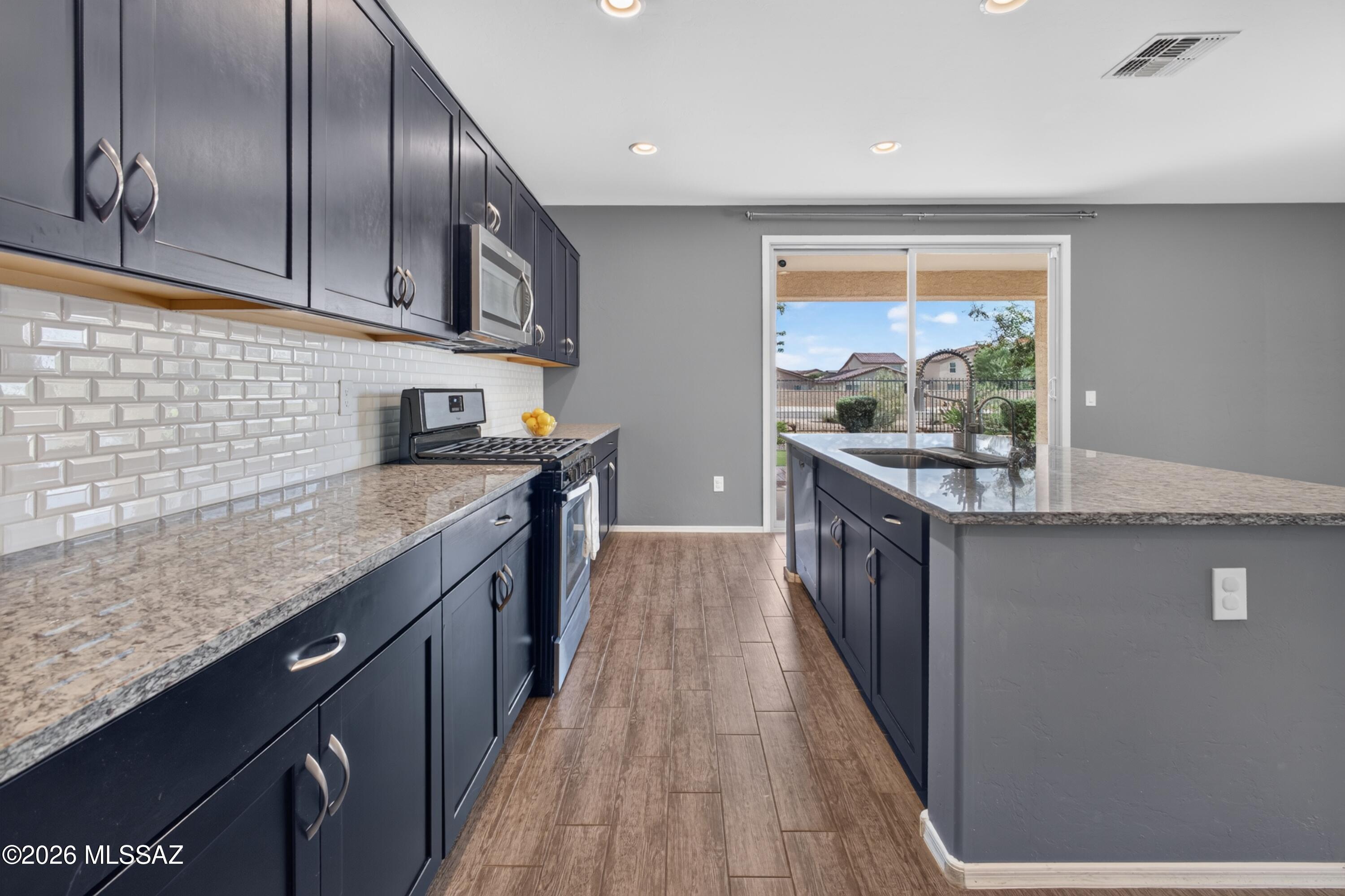 La Estancia De Tucson (1-330) - Residential
