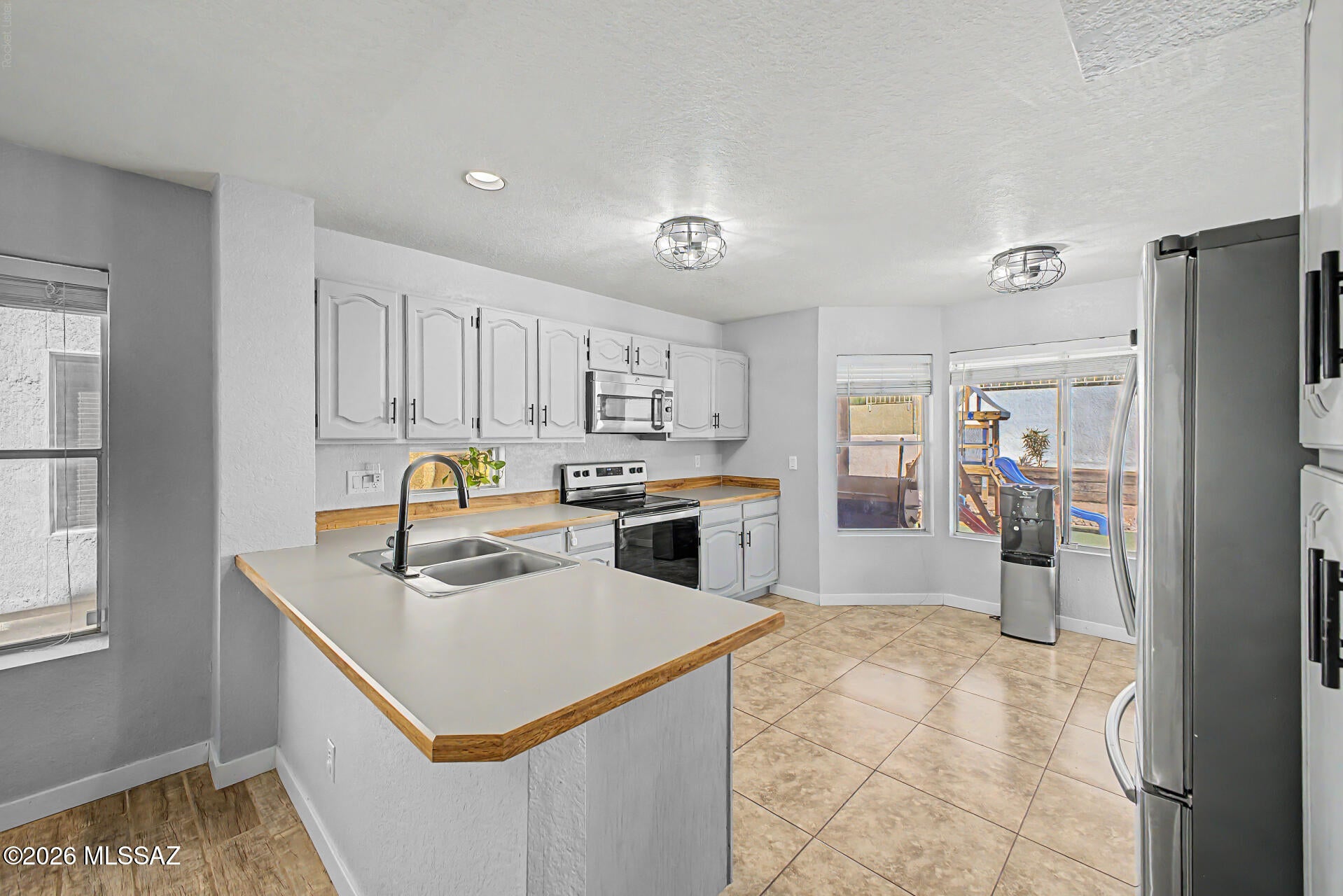 Country Highlands (1-180) - Residential