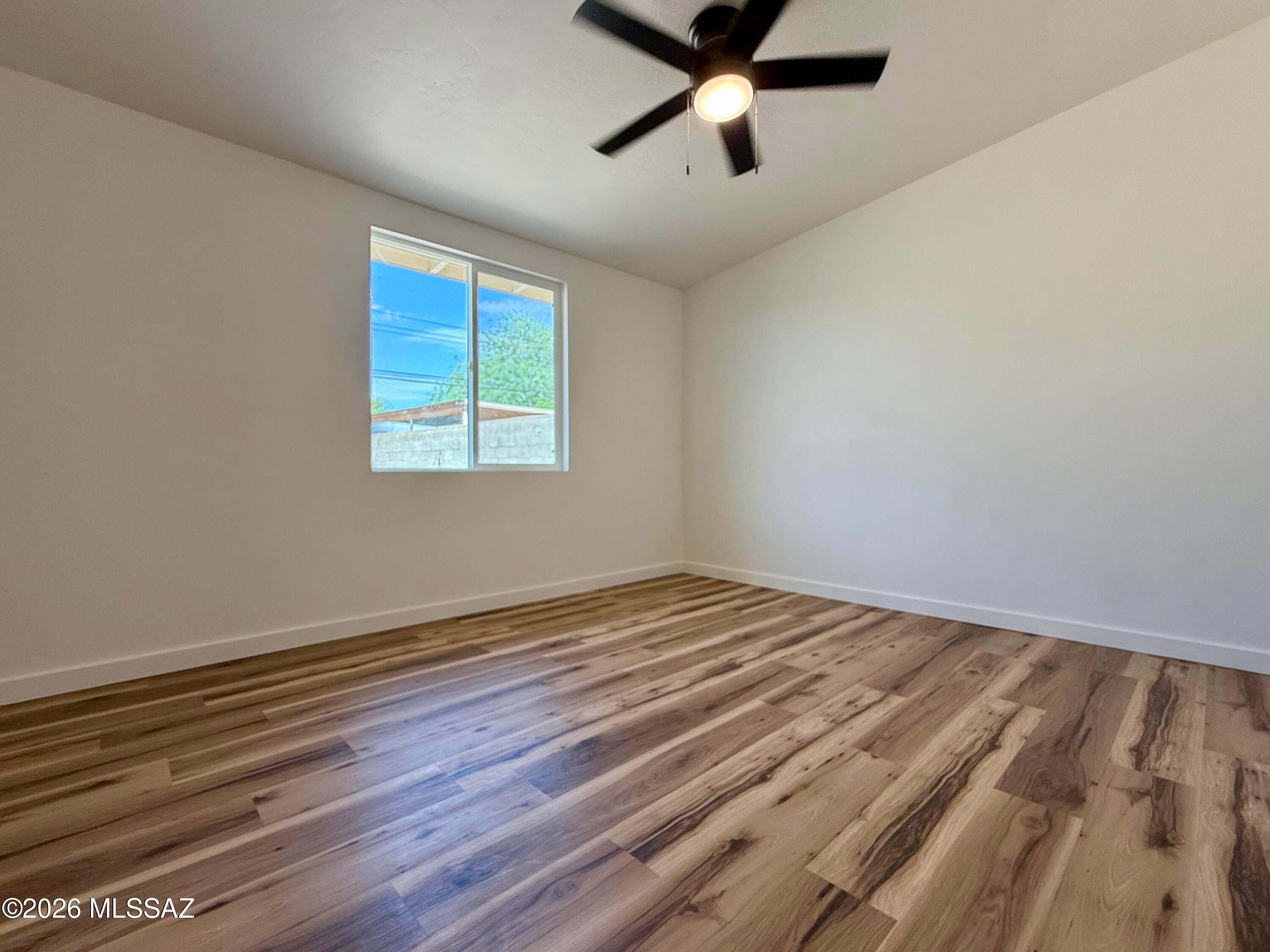Park El Monte - Residential