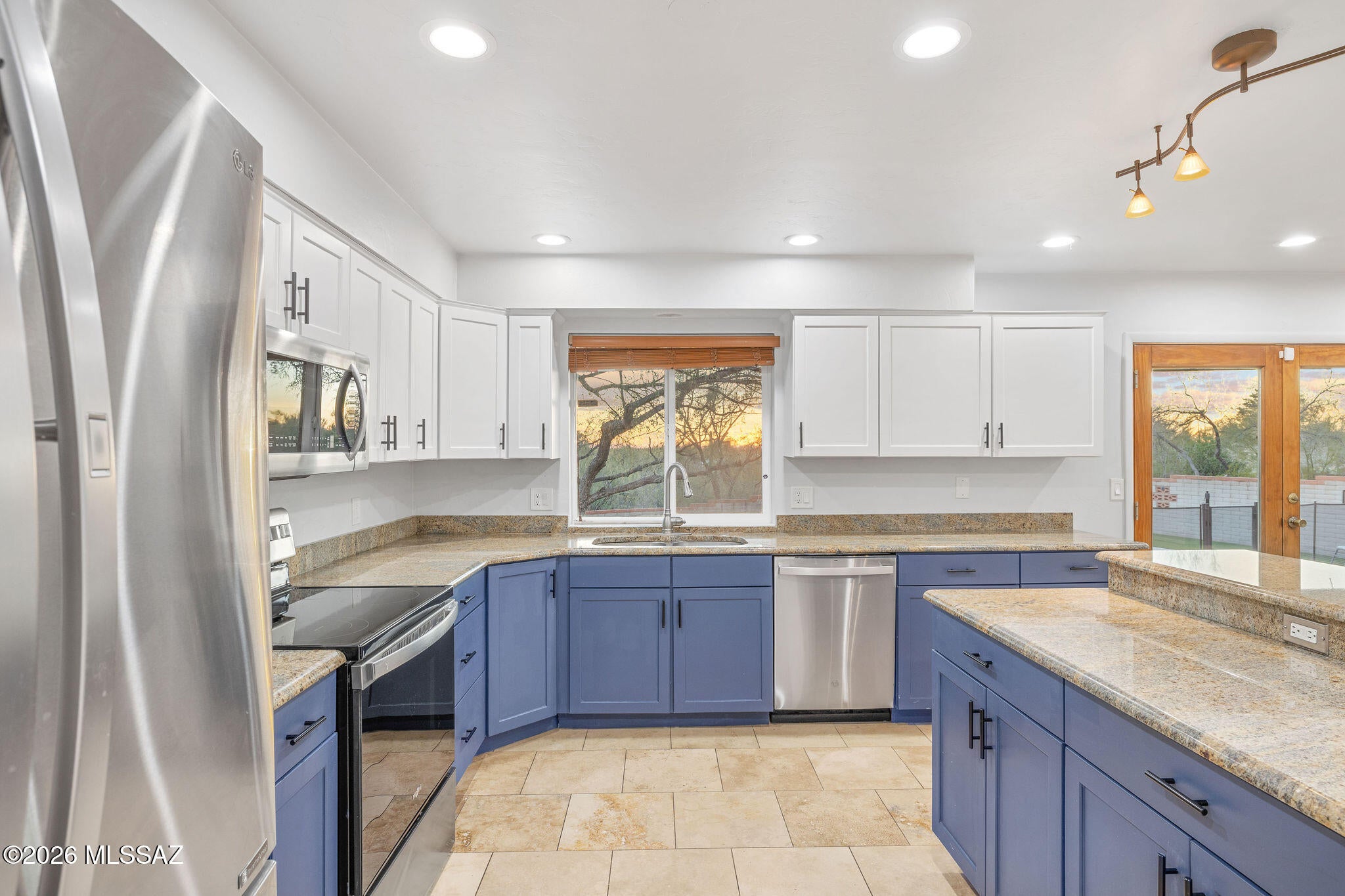 Rinconada Hills  (1-115) - Residential