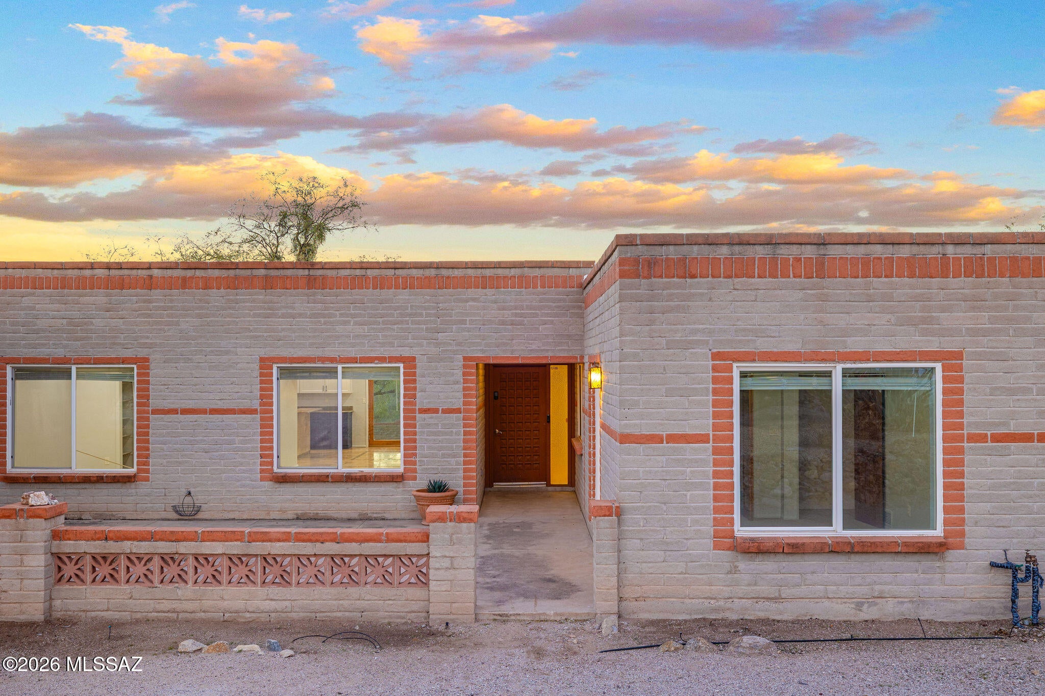 Rinconada Hills  (1-115) - Residential