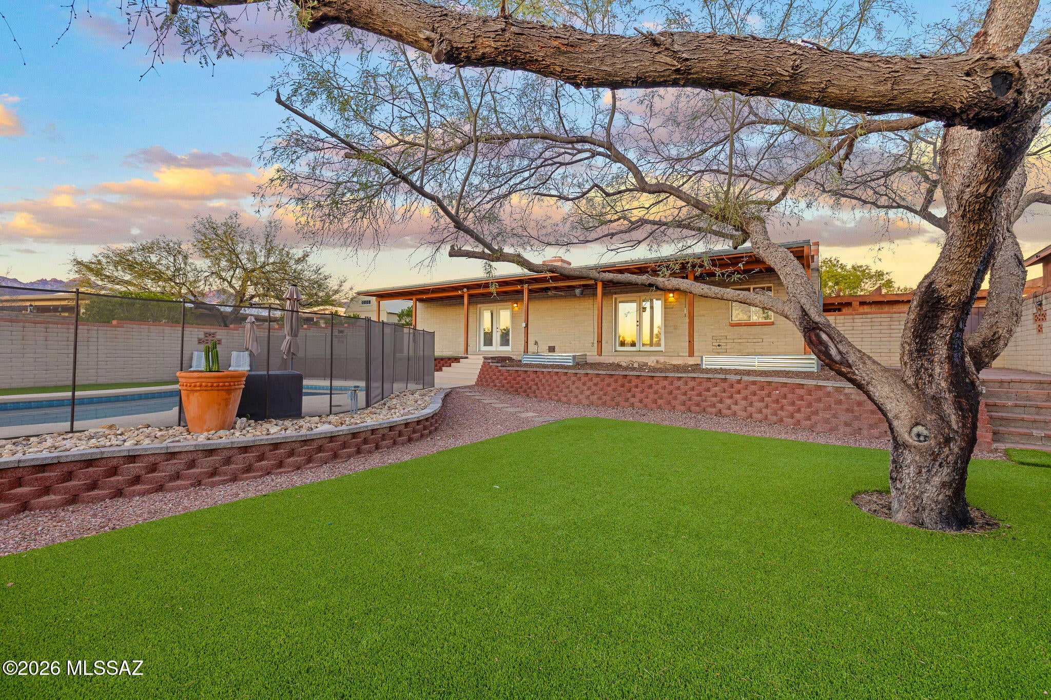Rinconada Hills  (1-115) - Residential